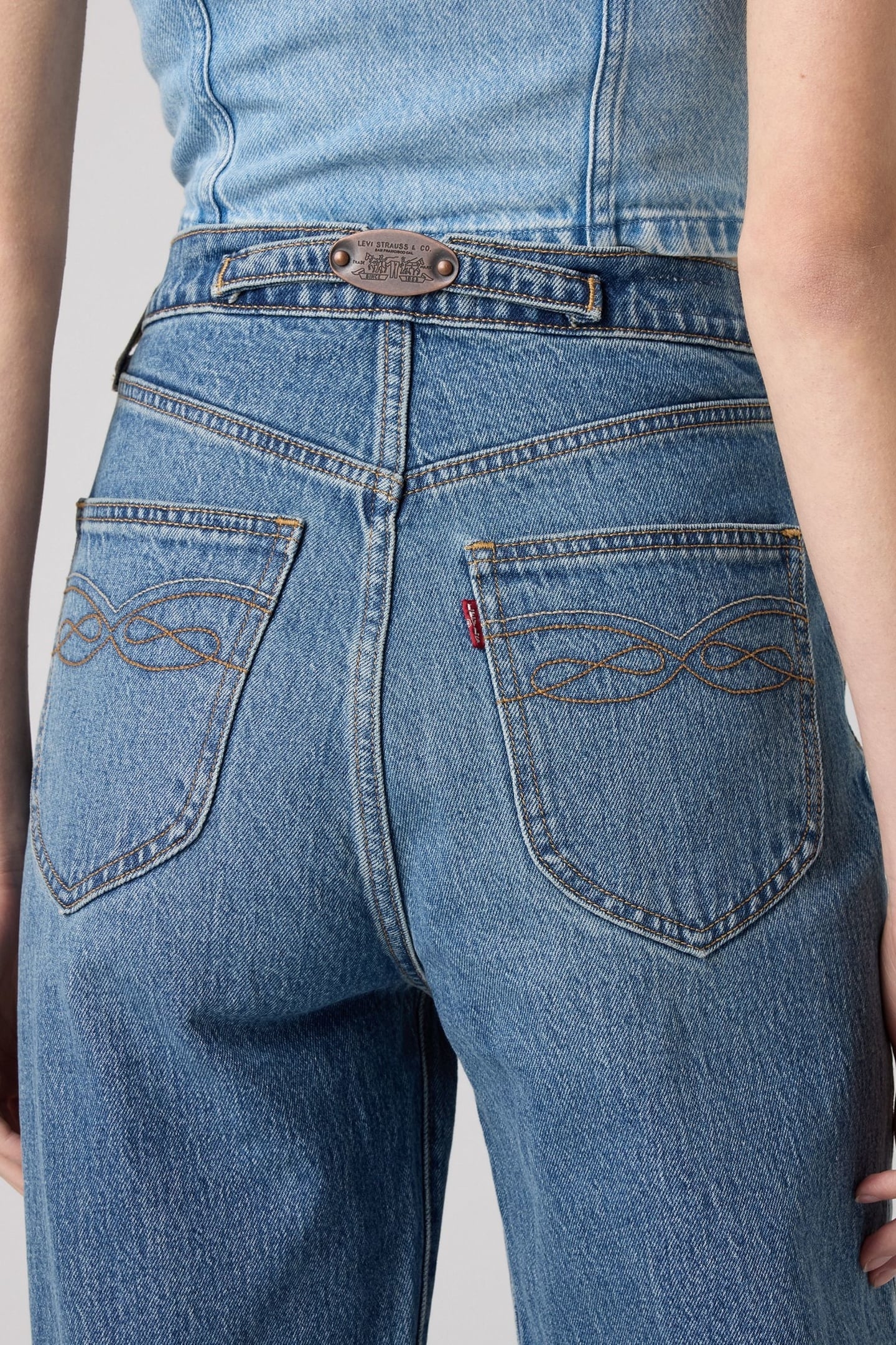 RIBCAGE FL WESTERN BOWS AND ARROWS 8