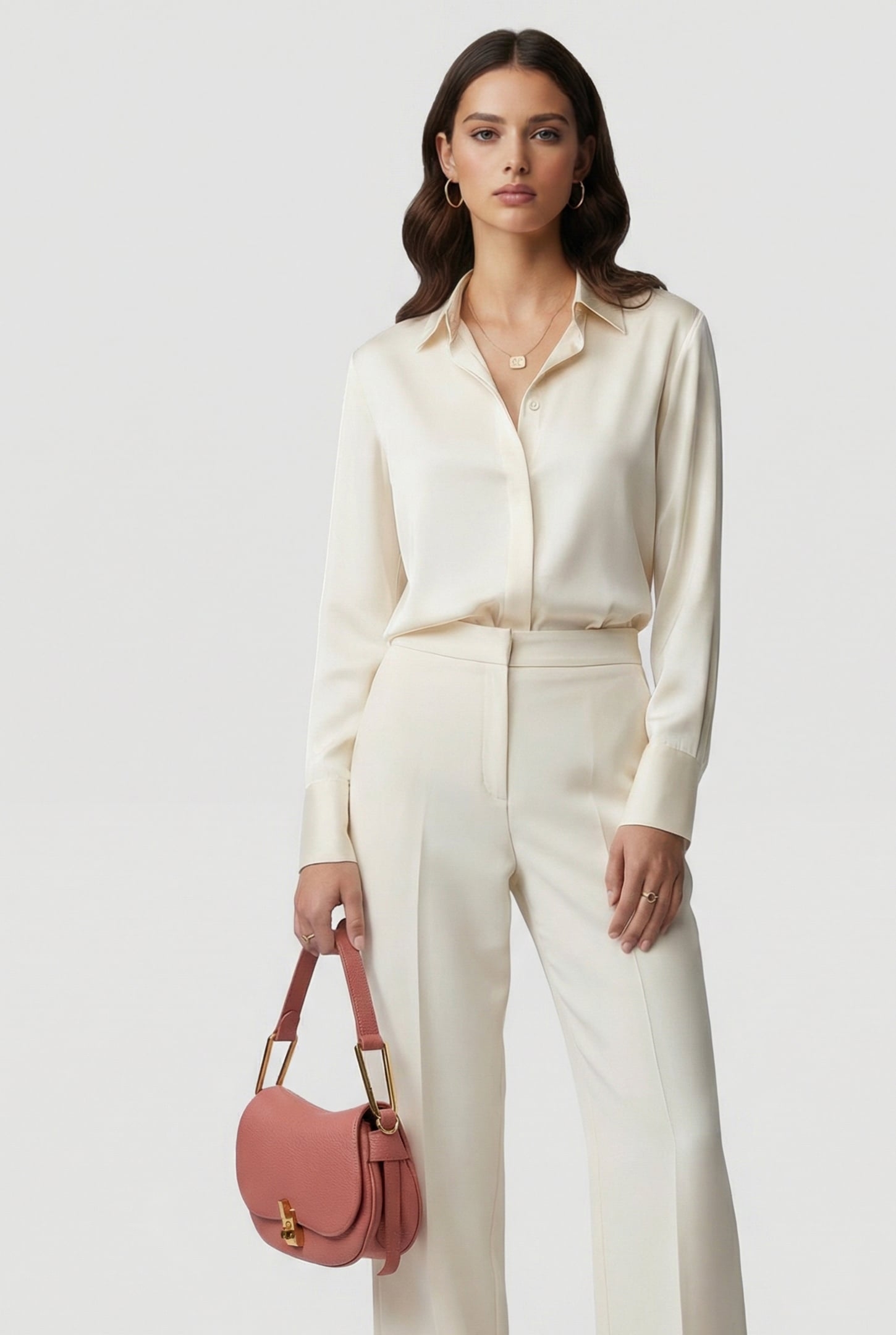 SMALL SHOULDER BAG IN LEATHER 1