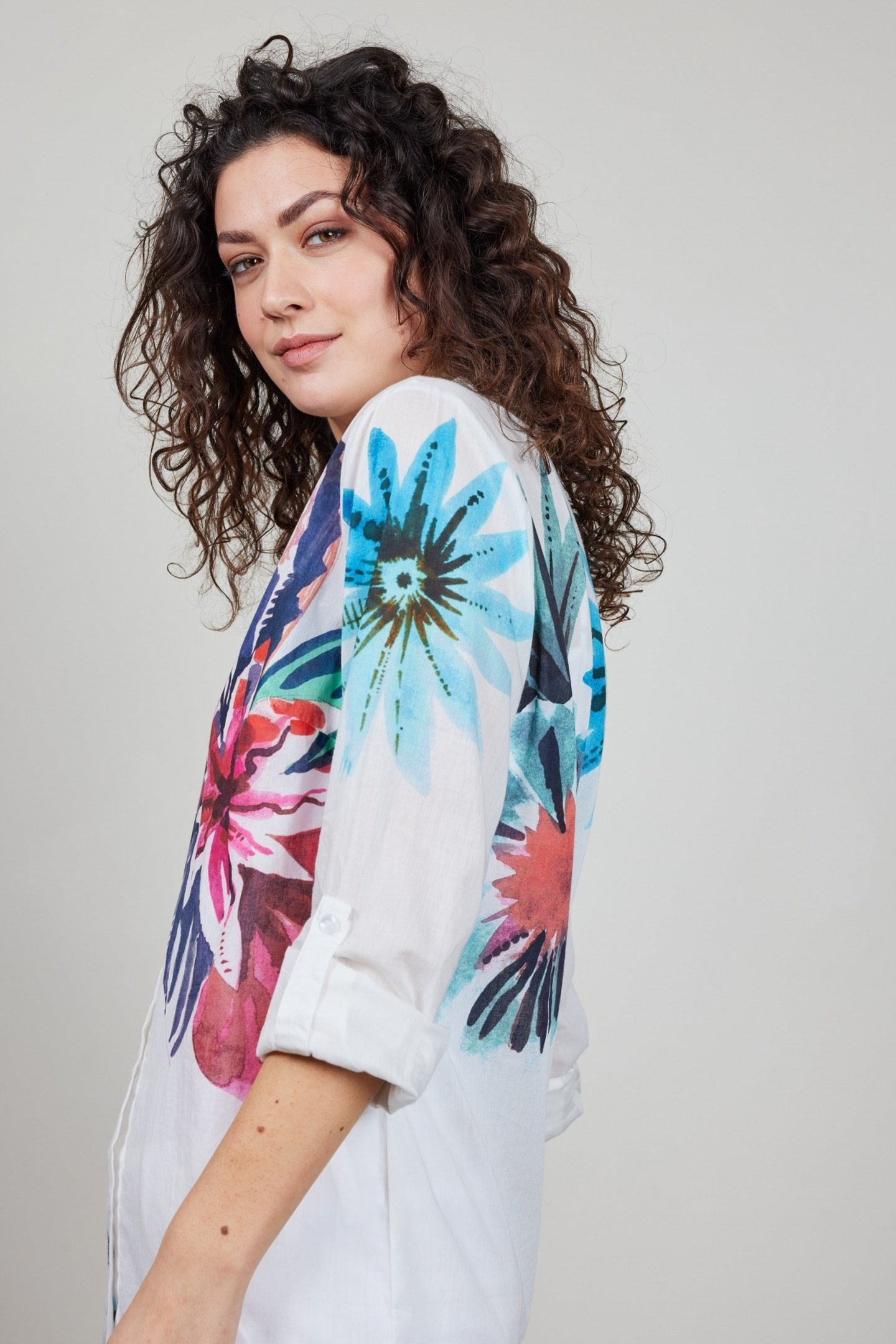 TUNIC FLORAL IN OFFWHITE WITH FLORAL MEDLEY PANEL 6