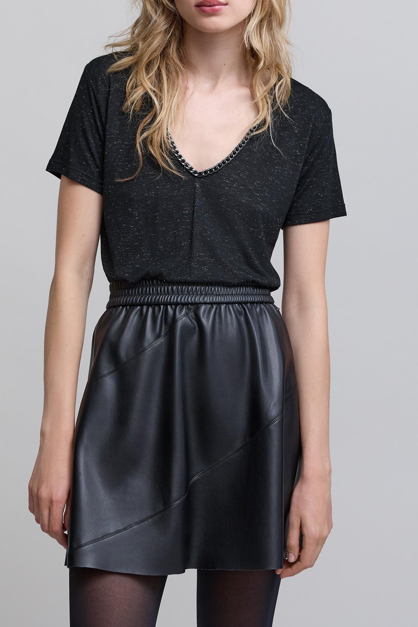 BLACK LUREX CHAIN V_NECK T_SHIRT 2