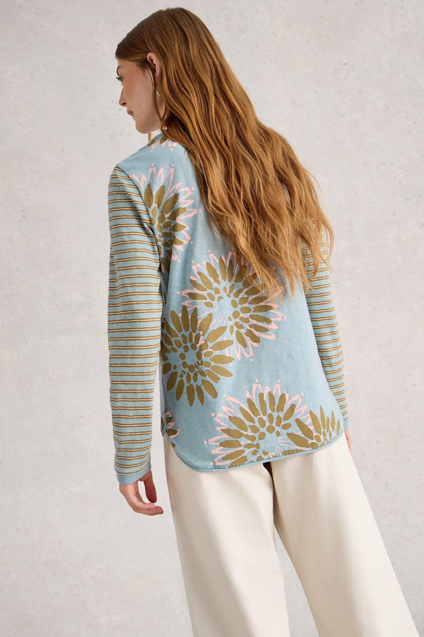 CLARA LS TEE DUSTY GREEN 2