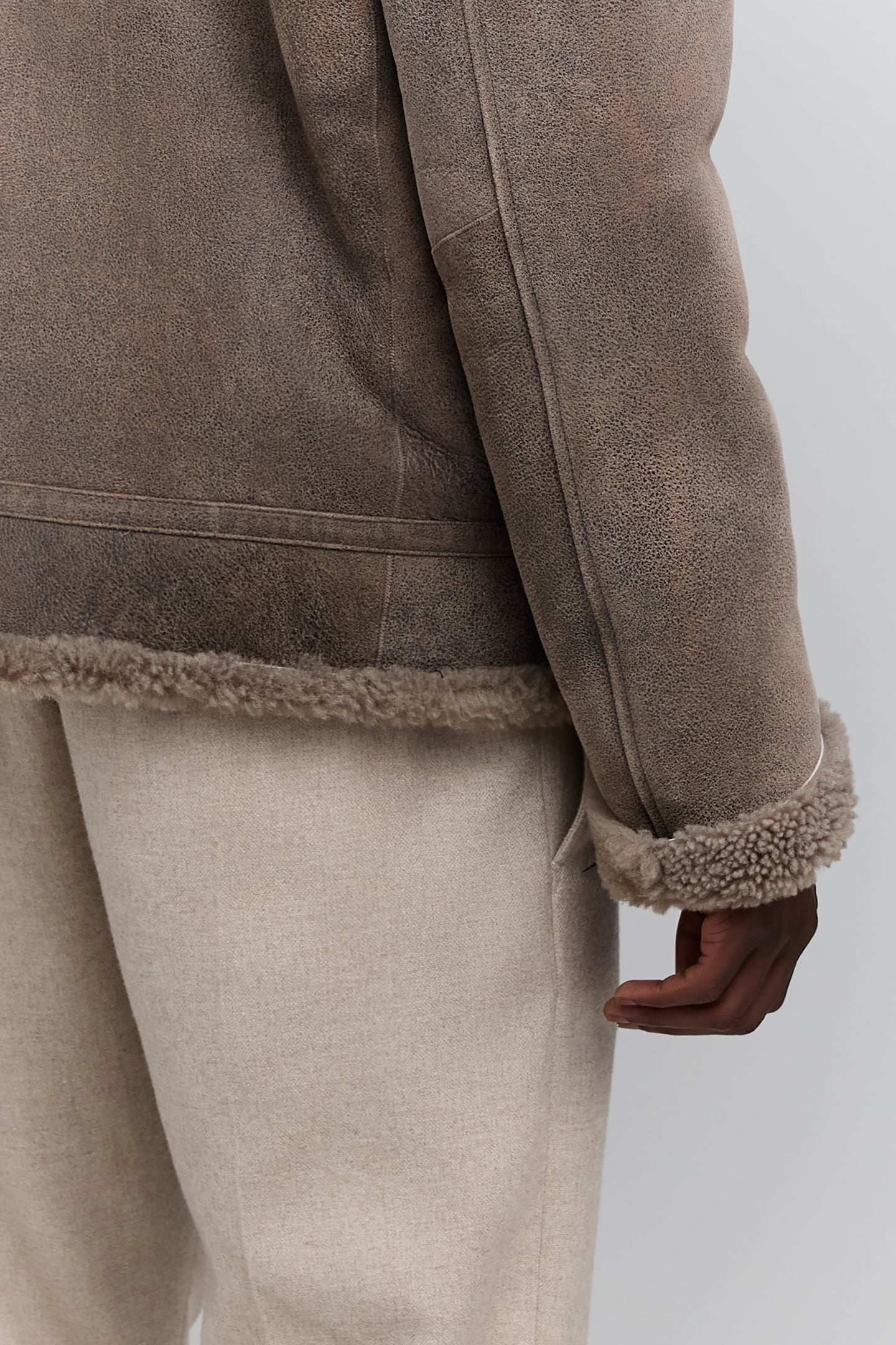 LWG-CERTIFIED RAW LEATHER BOMBER JACKET 7