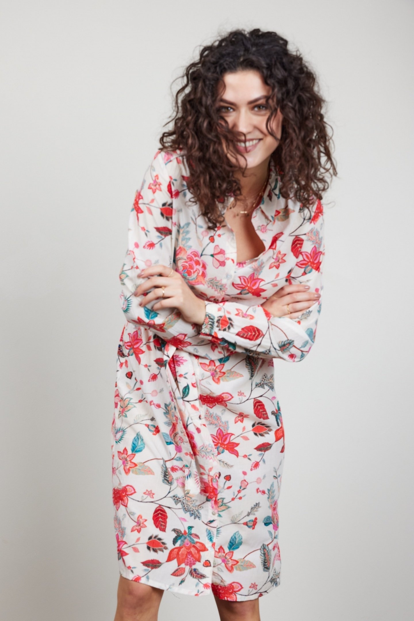 TUNIC PRECIOUS IN OFFWHITE WITH INDIAN FLOWER PRINT 3