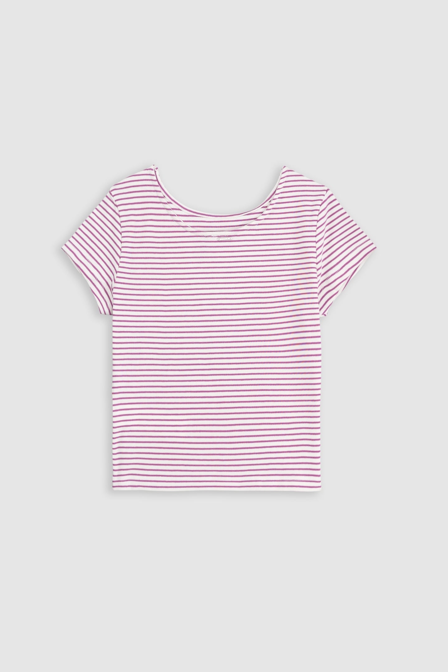 WHITE T-SHIRT WITH LIGHT PURPLE STRIPES 2