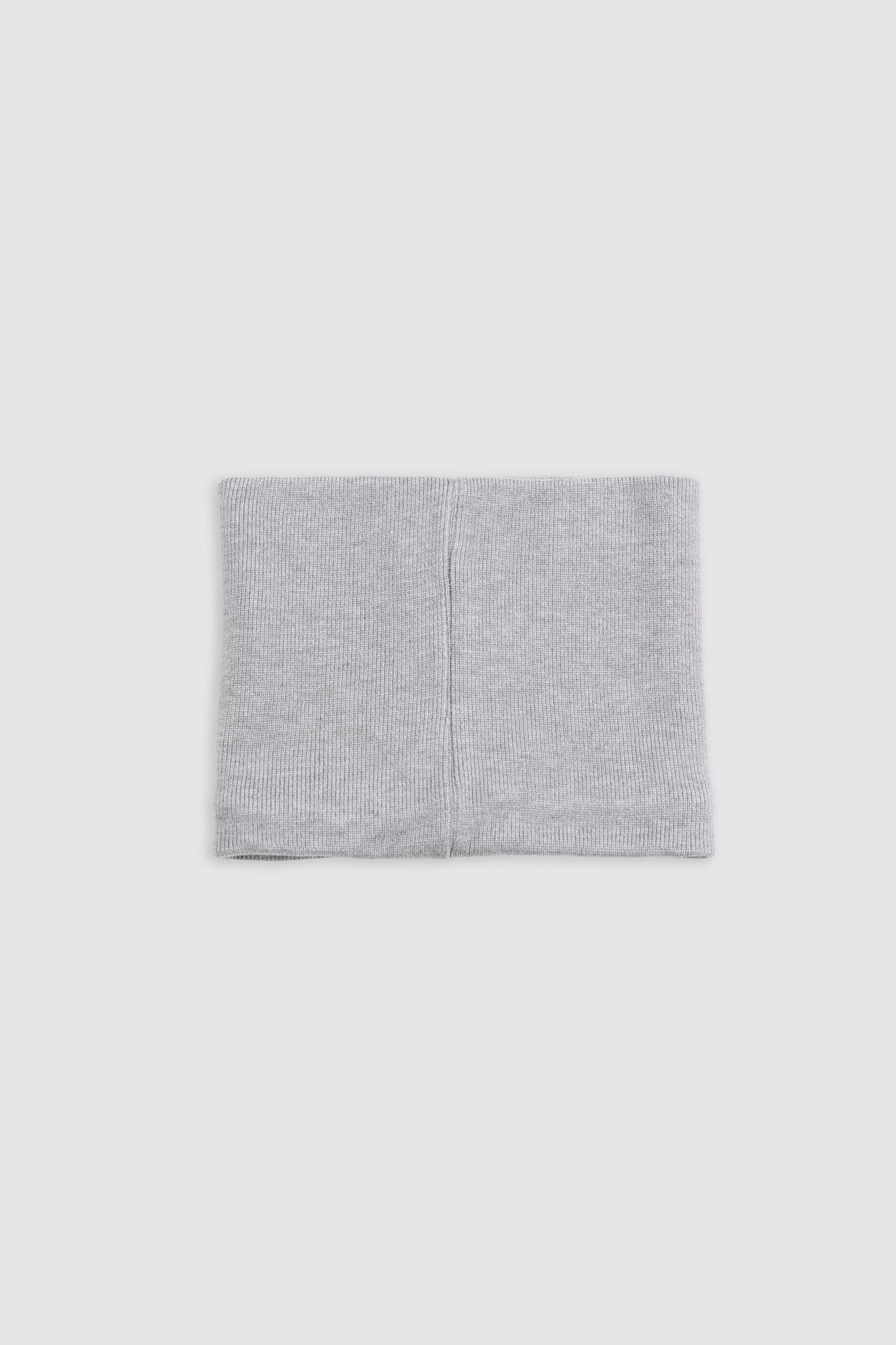 BOY'S GREY RECYCLED KNIT RUBBER LOGO SNOOD 2