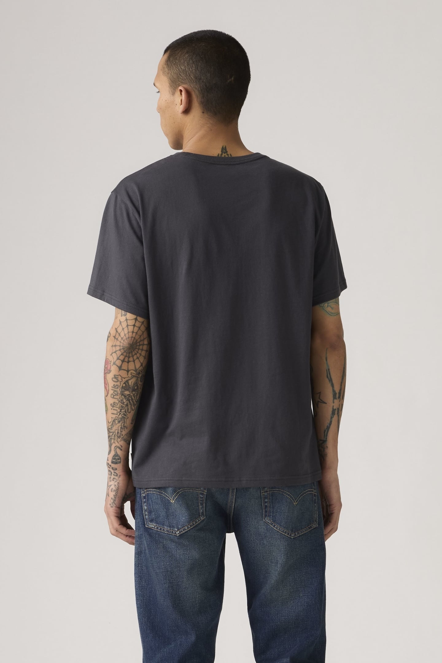 SS RELAXED FIT TEE ARCHIVAL WORLD LEGEND 3