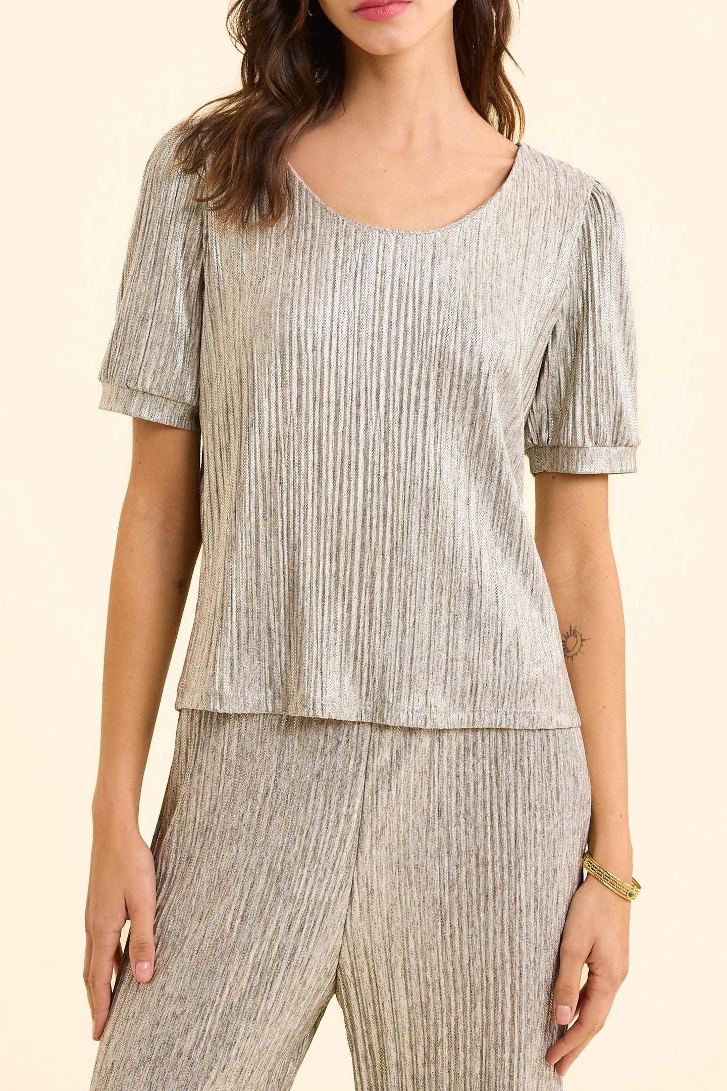 GREY PLEATED TOP WITH DECORATIVE GOLD STRIPES GOLD 1
