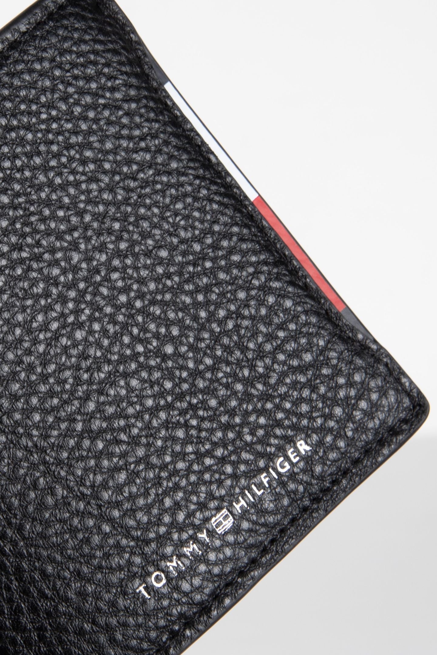 CENTRAL TRIFOLD WALLET BLACK 4