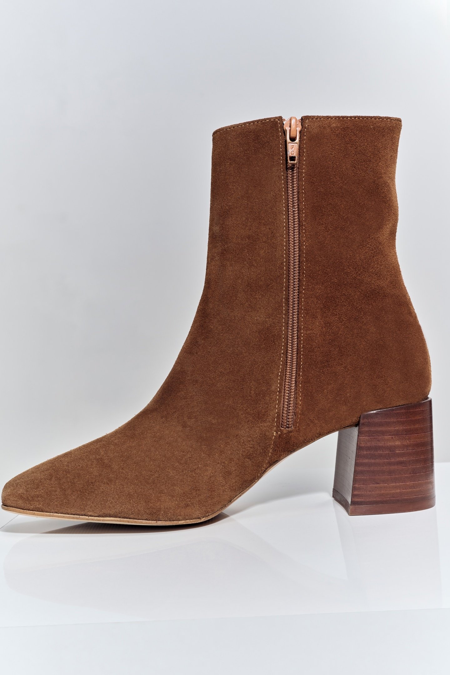 O.HANNA - BROWN SUEDE HEELED BOOTS 2