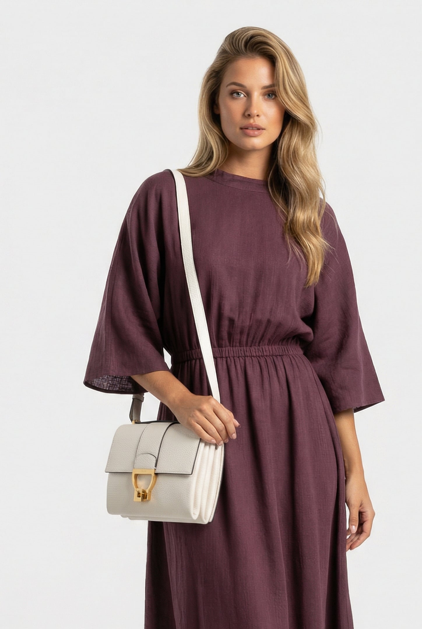 CROSS BODY BAG IN LEATHER 1