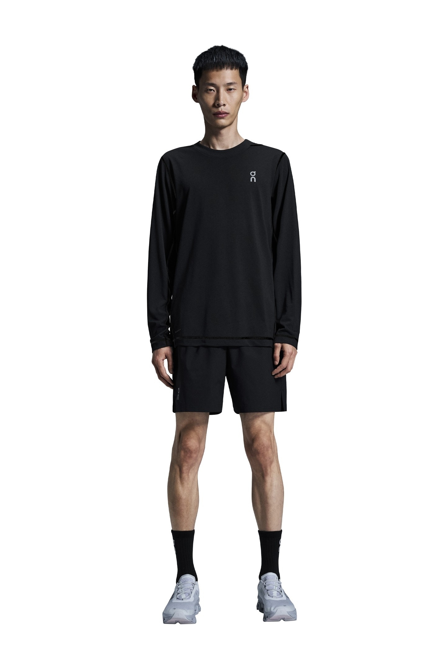 TRAIN LONG-T GRAPHIC 1 M BLACK 5