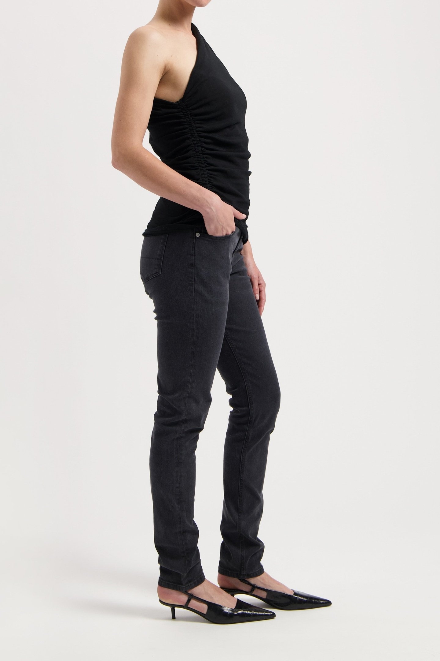 SKYLER MID SKINNY AUTHENTIC BLACK 6