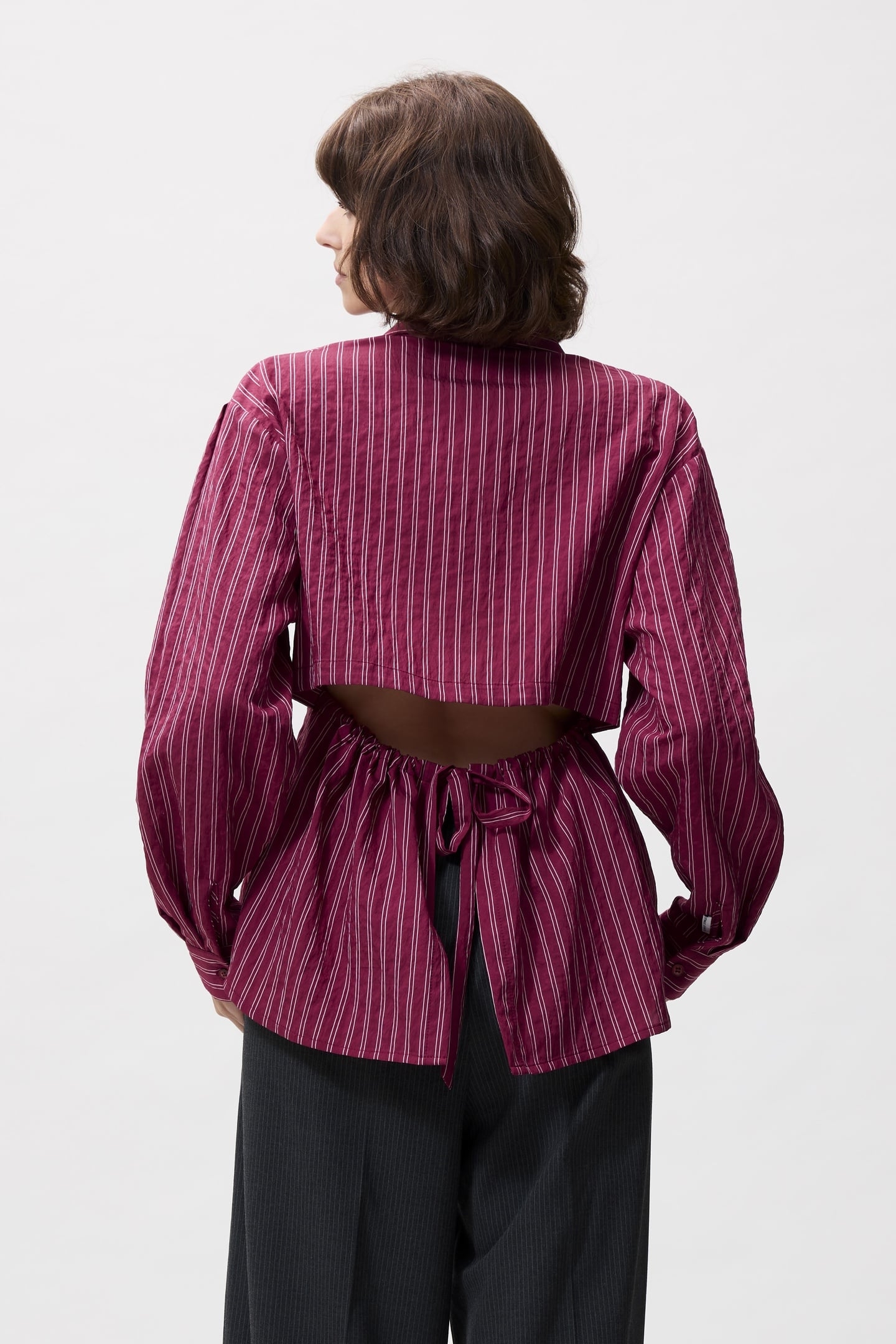 BLOUSE WITH OPEN BACK BERRY 3
