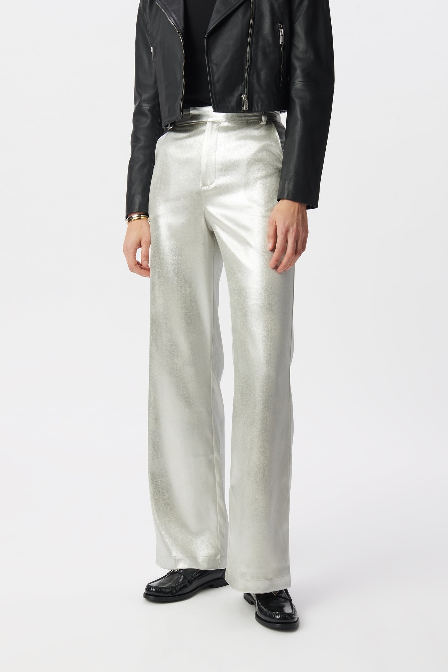 COATED SILVER FLARE SUIT PANTS 2
