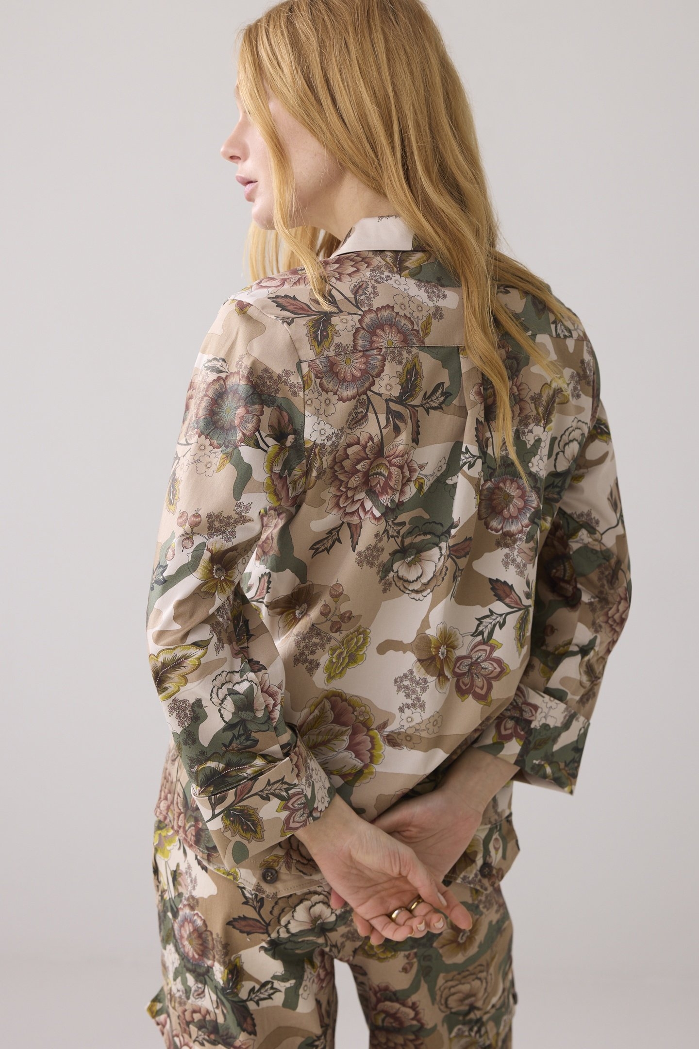 BLOUSE CAMOUFLAGE FLOWERS MULTICOLOUR 3