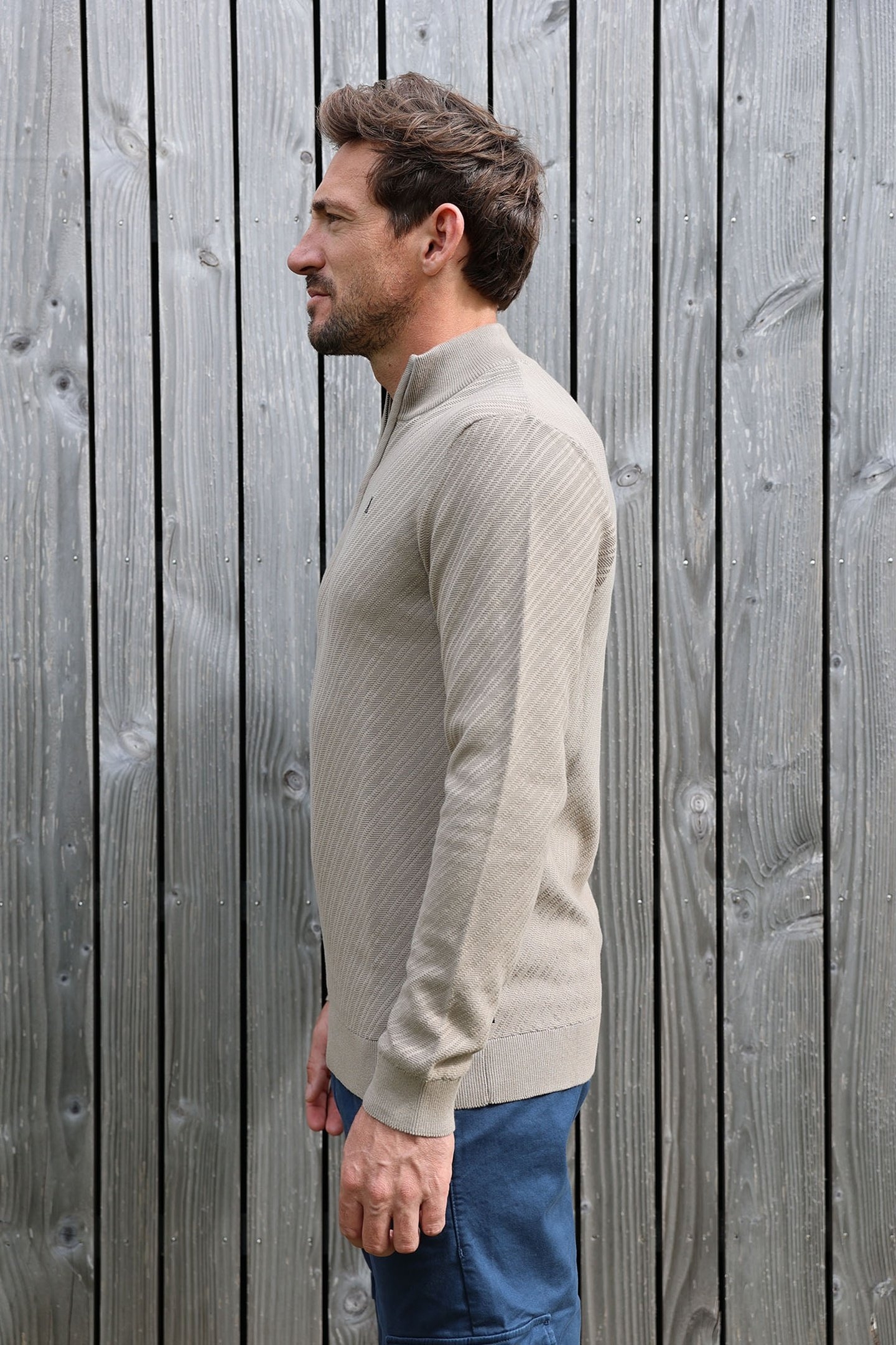 KN CROSSED ZIP SENECA ROCK 2