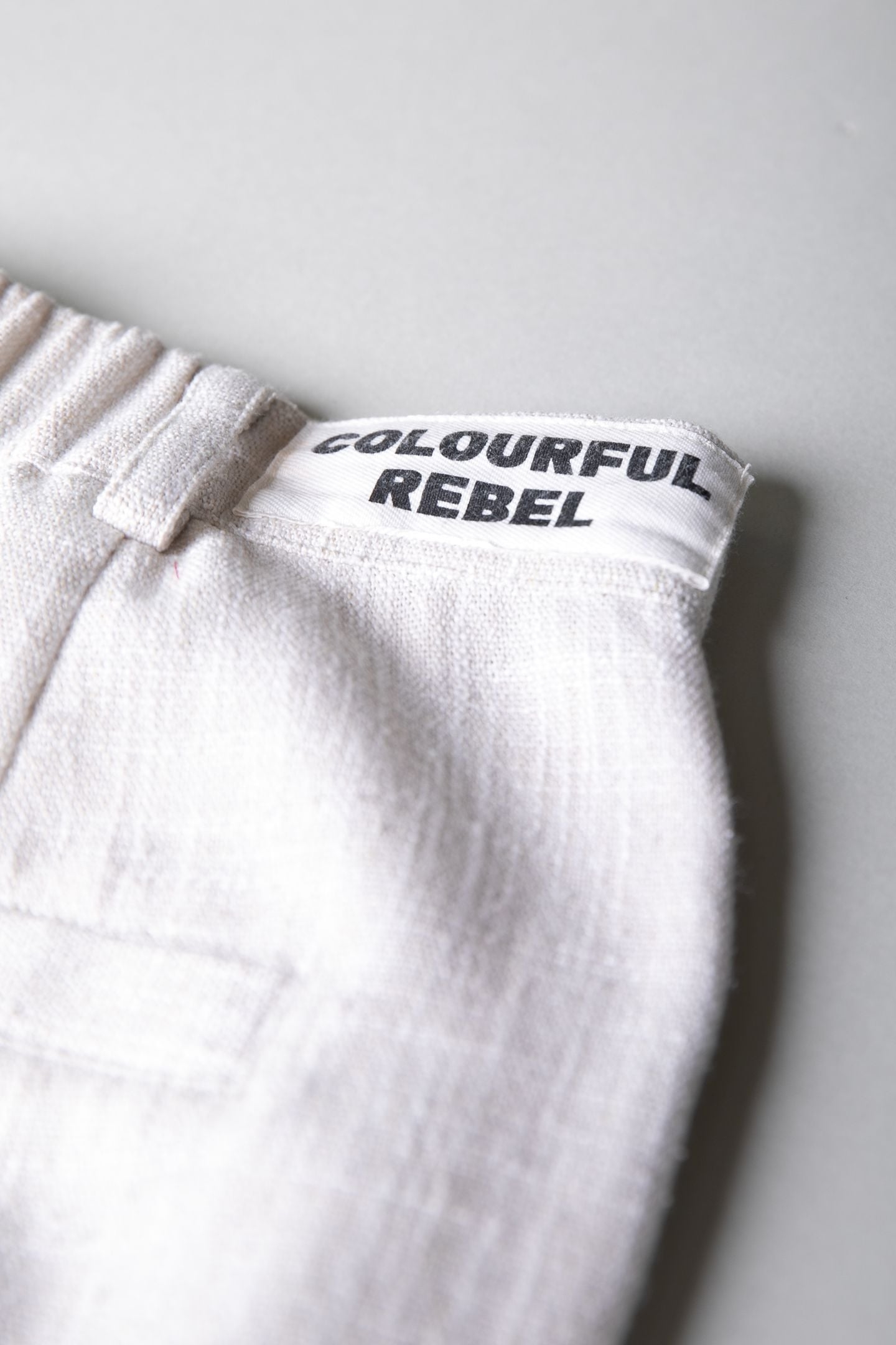 RUS STRUCTURE PINTUCK STRAIGHT PANTS BEIGE 6