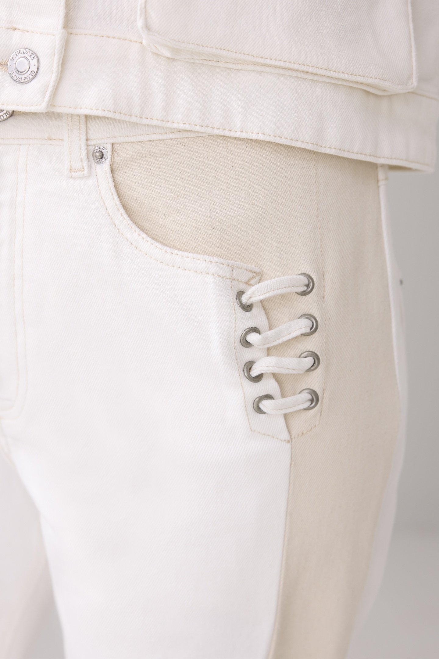MOM'S FIT JEANS COMFI COTTON TWILL WHITE DENIM 4