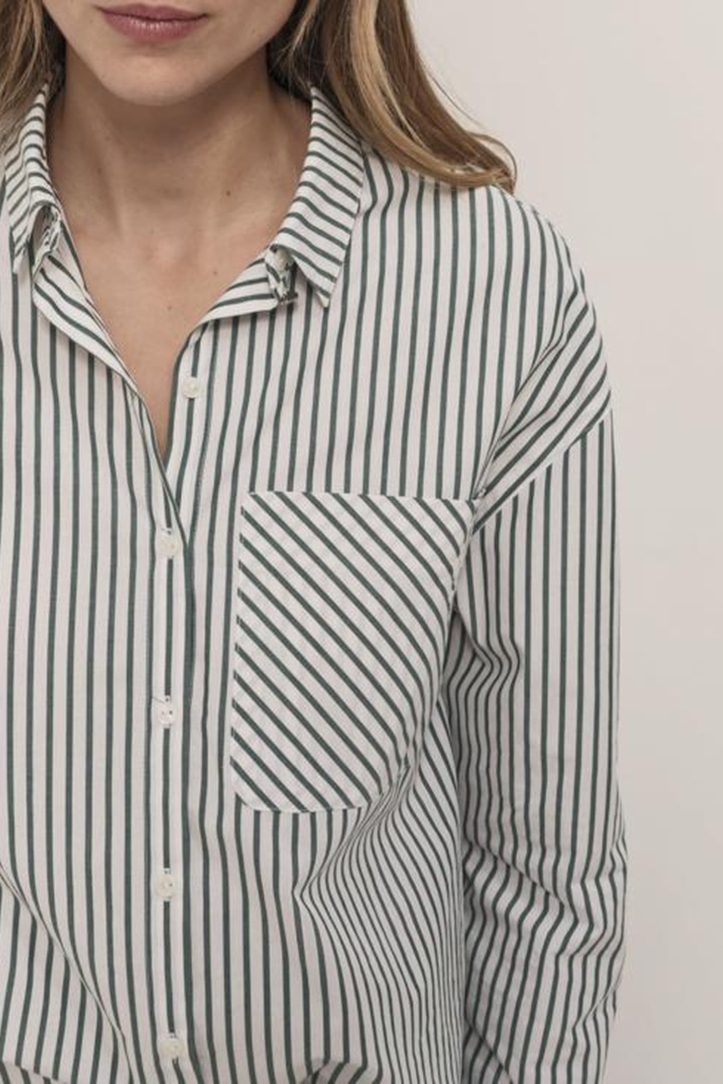 CELESTE - ECRU POPLIN SHIRT WITH EVERGREEN STRIPE PATTERN 6