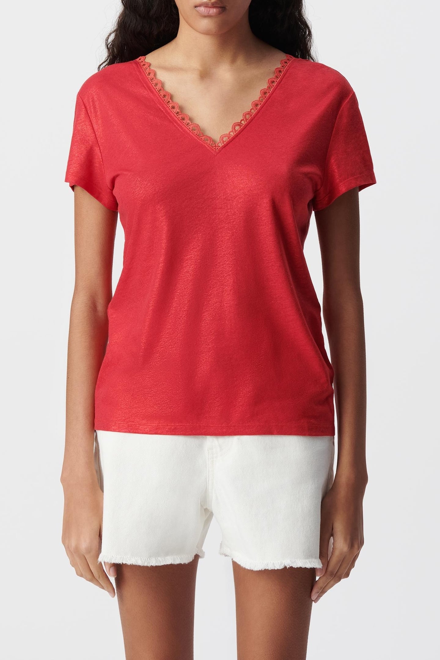 RED LACE T-SHIRT WITH V-NECK FRONT AND BACK 2