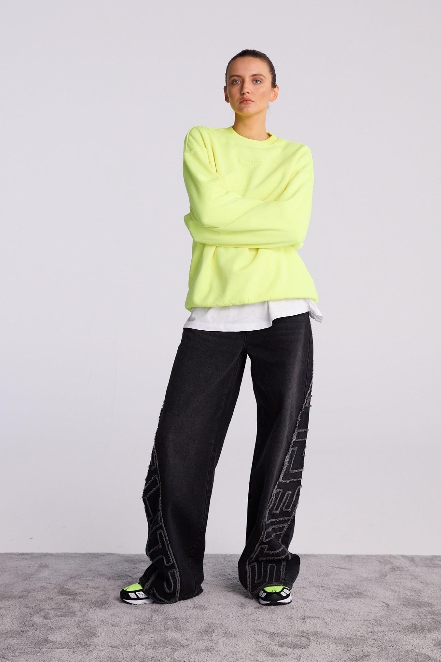 BASIC WORN OUT SWEATER YELLOW 1