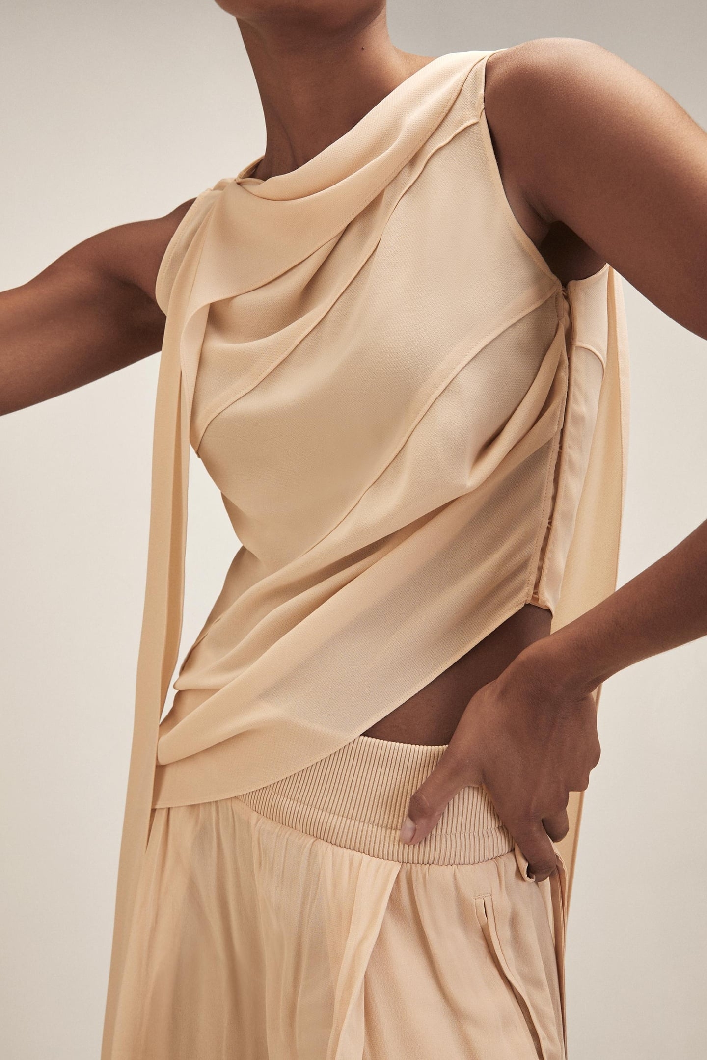 PANEL DETAIL SHELL TOP PALE PINK 5