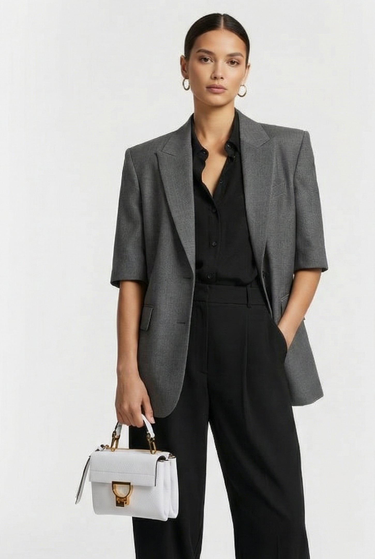 CROSS BODY BAG WITH LOGO STRAP IN WHITE 1