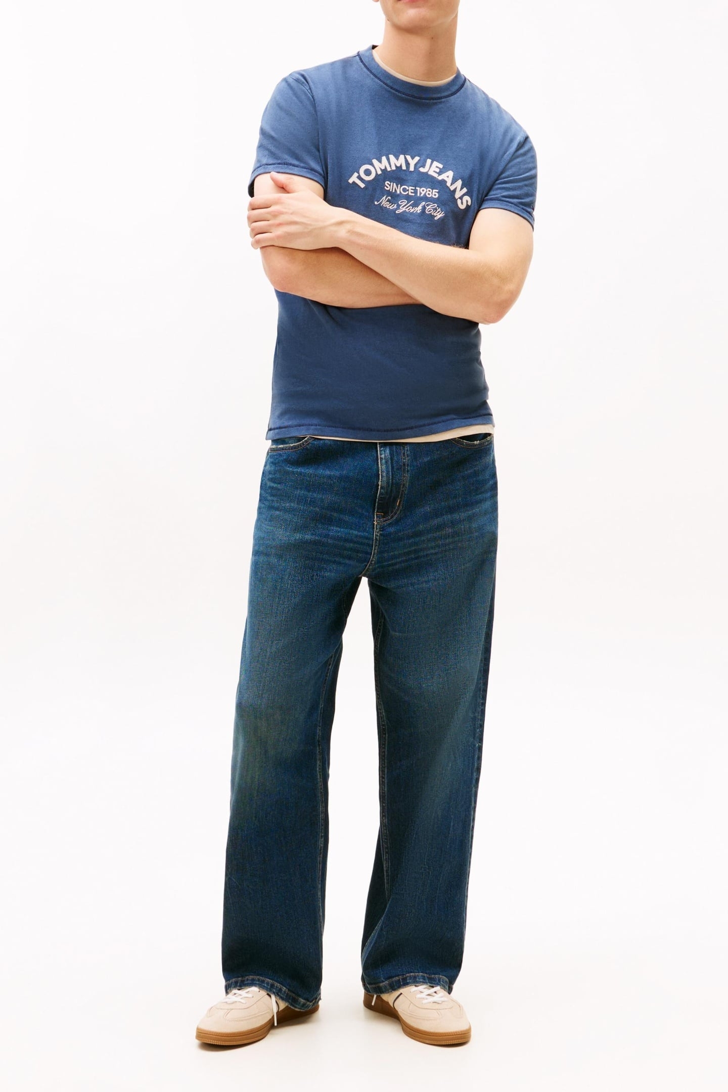 ARCH LOGO TEXTURED T-SHIRT DARK NIGHT NAVY 2