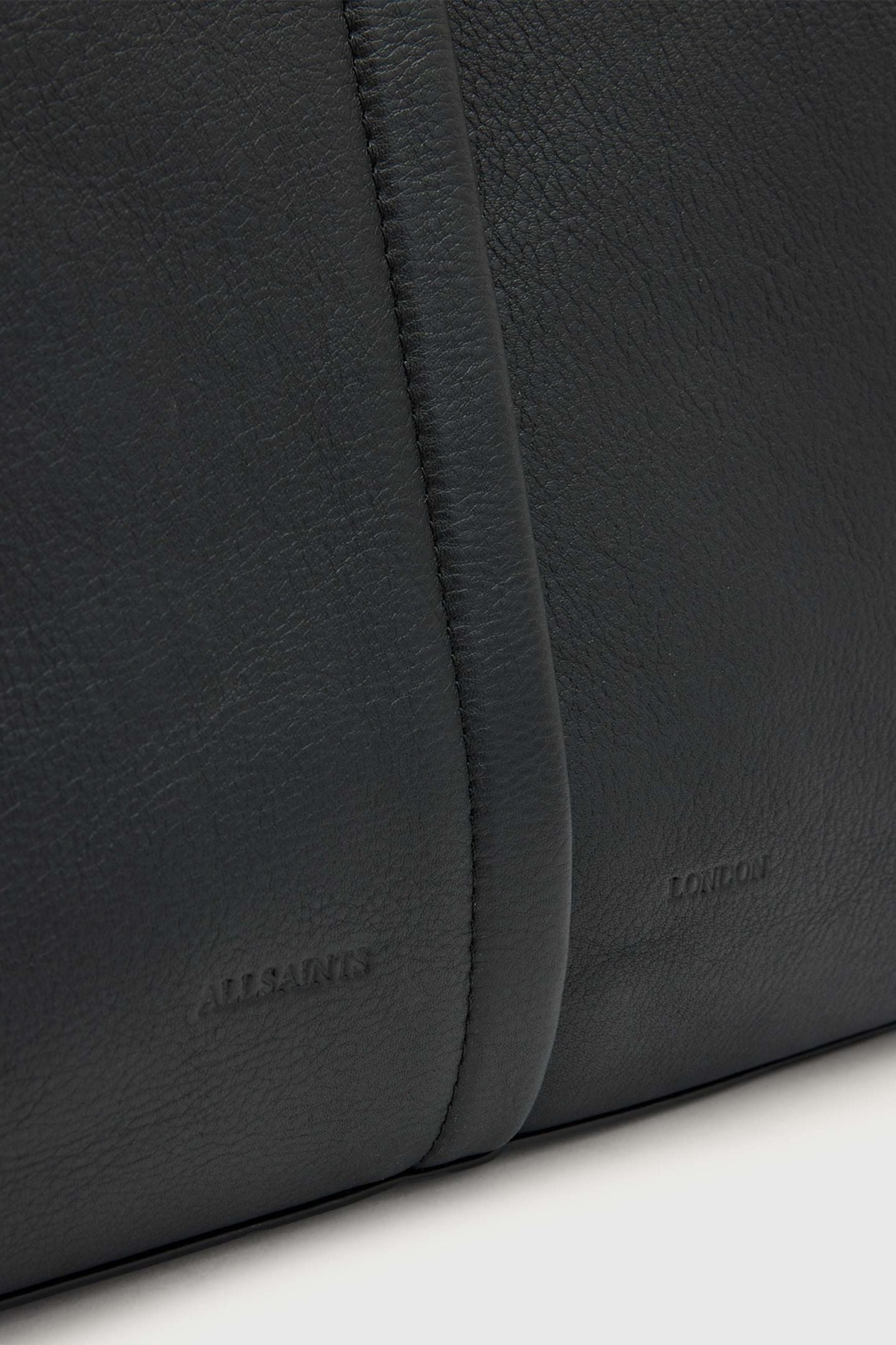 PHOENIX E/W TOTE BLACK 5