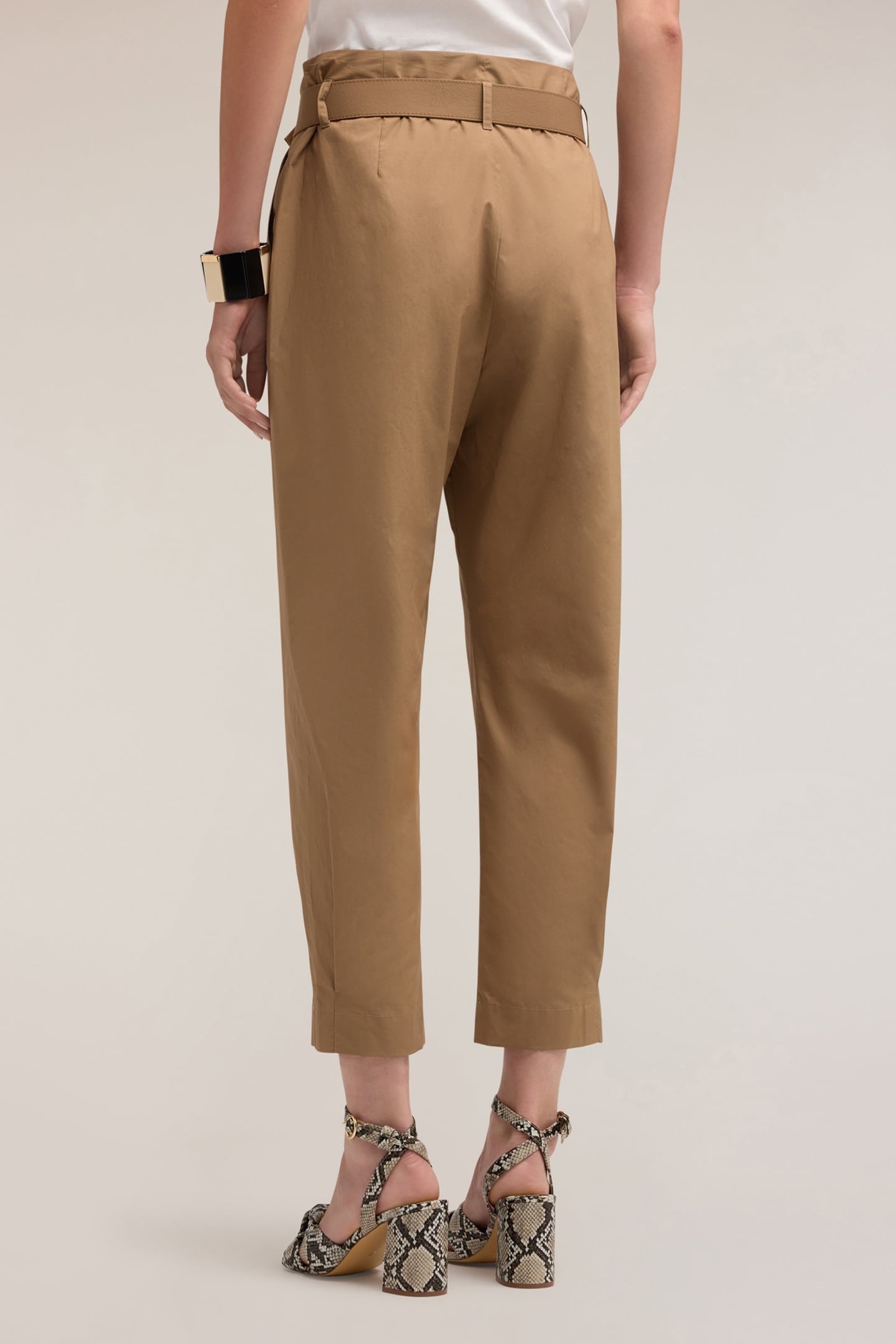 BARREL LEG CHINOS BEIGE 3