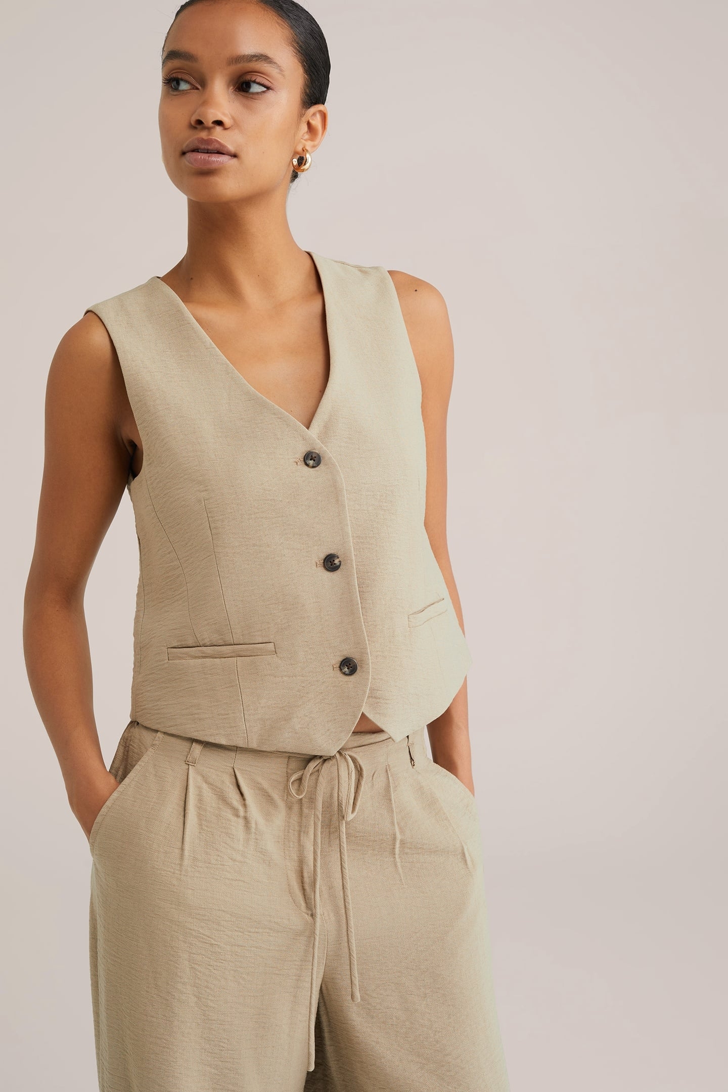 WAISTCOAT BEIGE 5