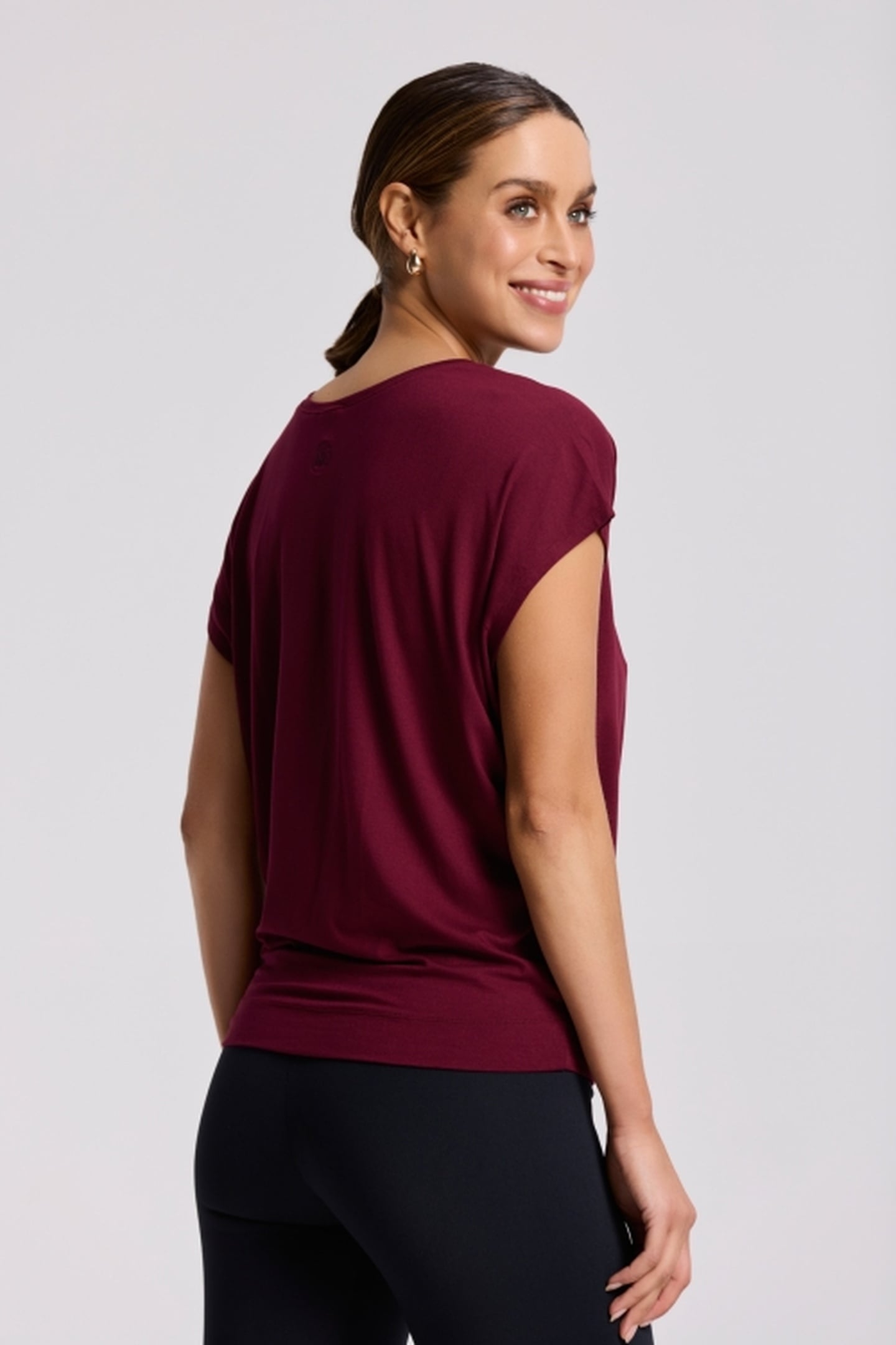 LEXI SLEEVELESS TOP BORDEAUX 3