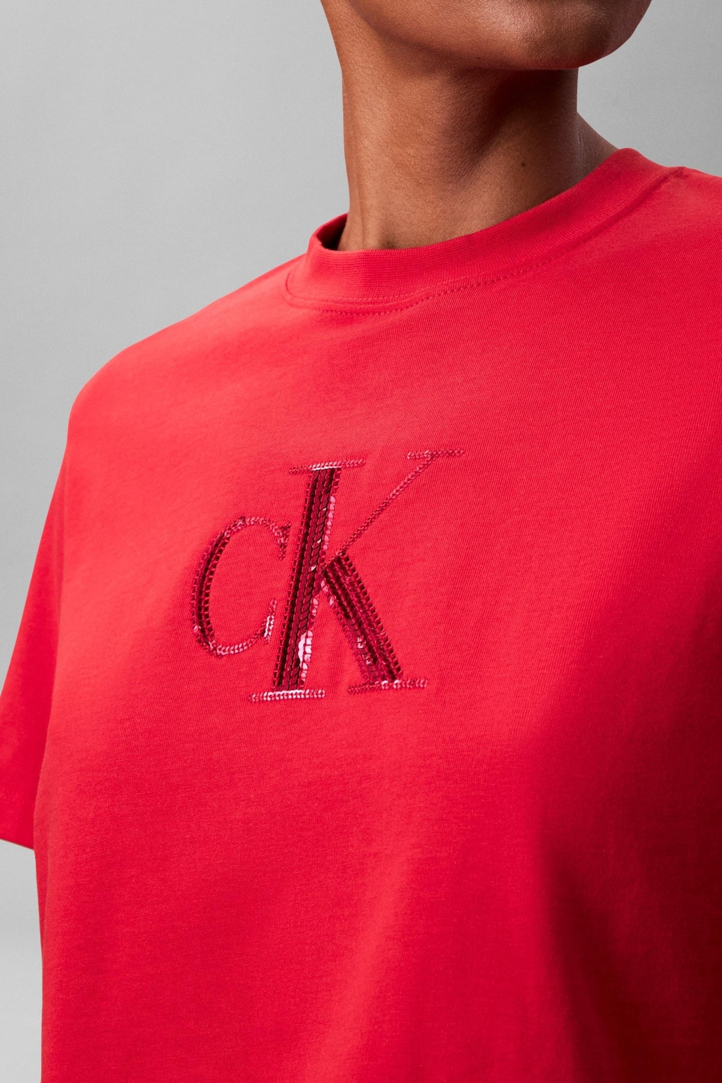 SS SEQUIN GRAPHIC TEE ADRENALINE RUSH 6