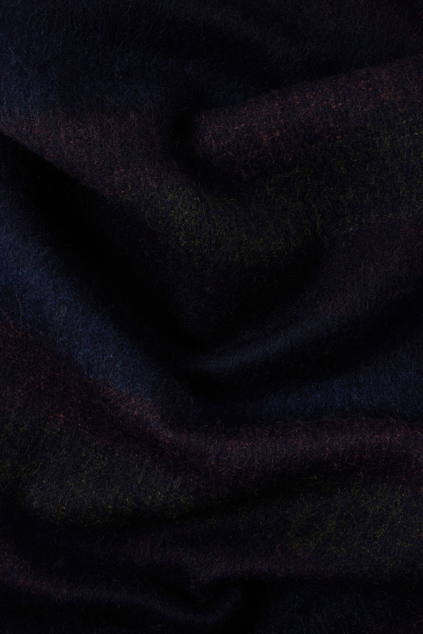 SCARF BRIGHT TRACKS NAVY 4