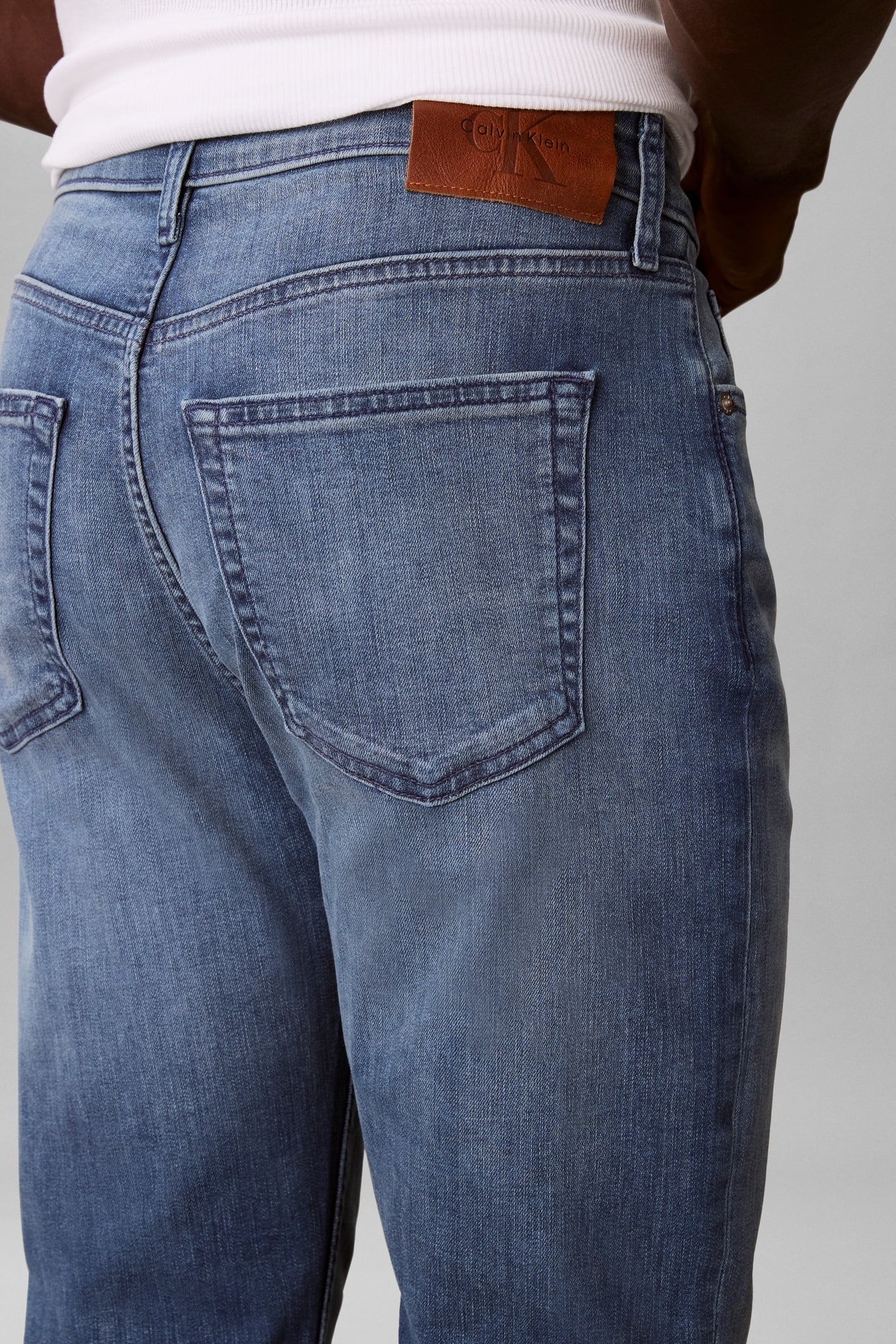 SLIM TAPER EMBERS JEANS EMBERS 7