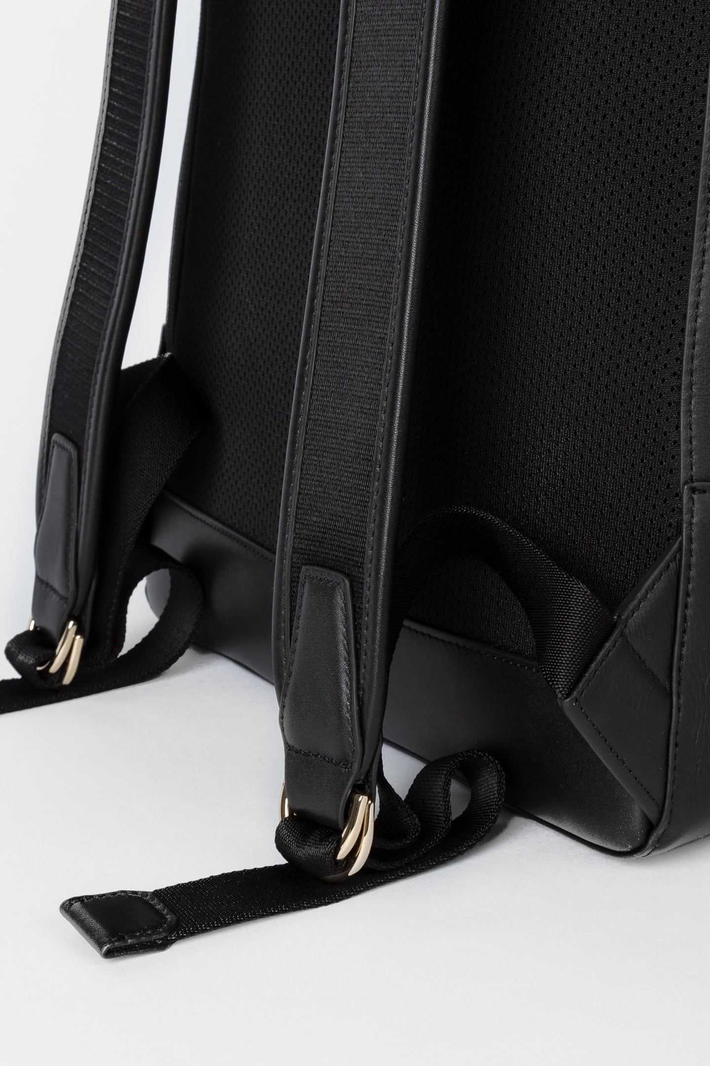 BAG BACKPACK BLACK 5