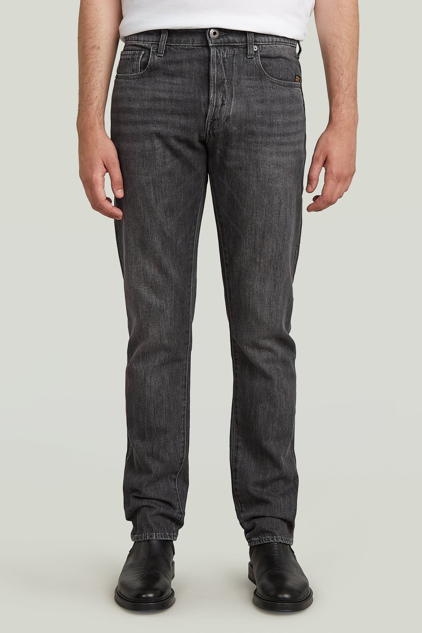 3301 STRAIGHT JEANS FADED BLACK MAGNET 2