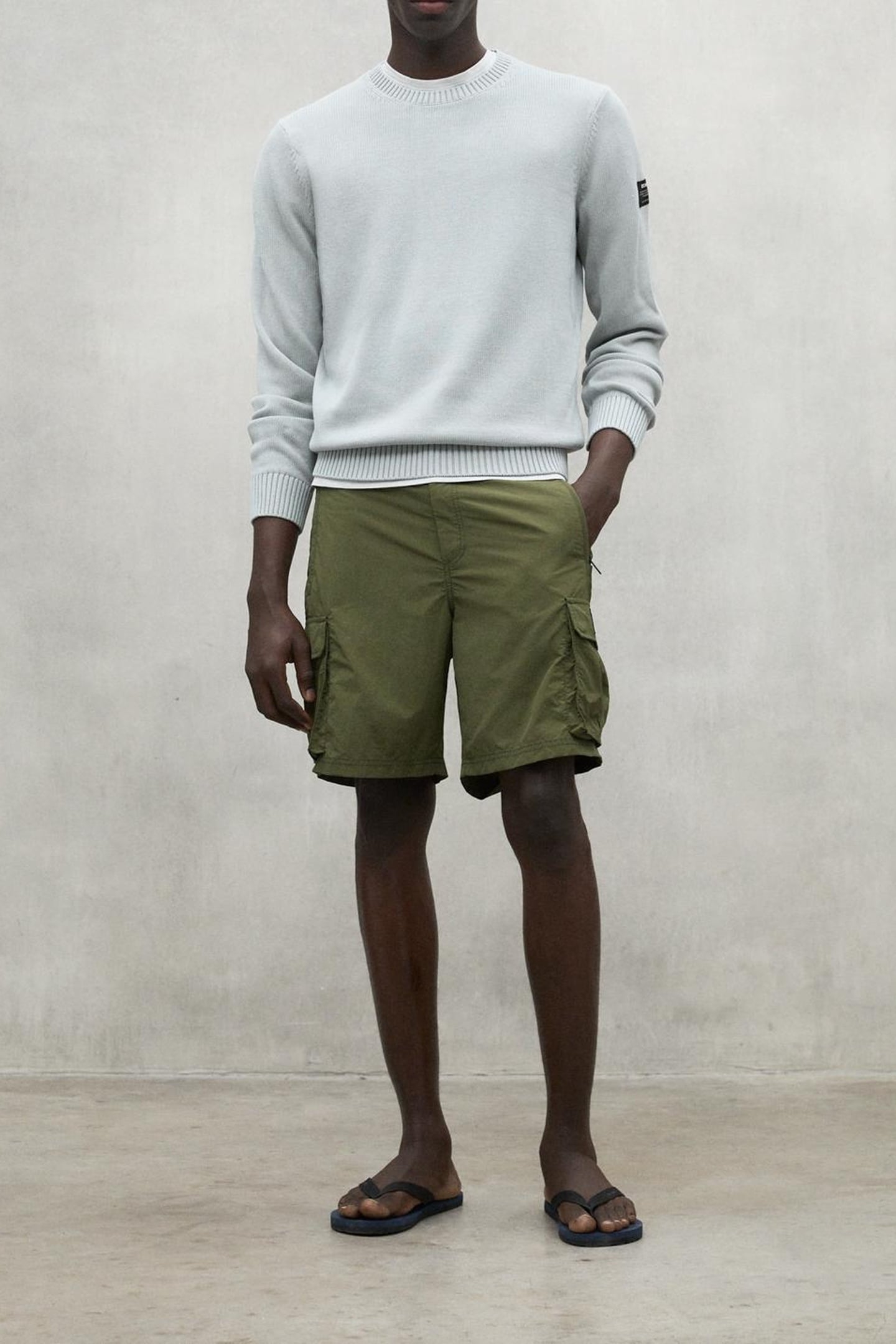 ALISTEALF SHORTS ARMY GREEN 1