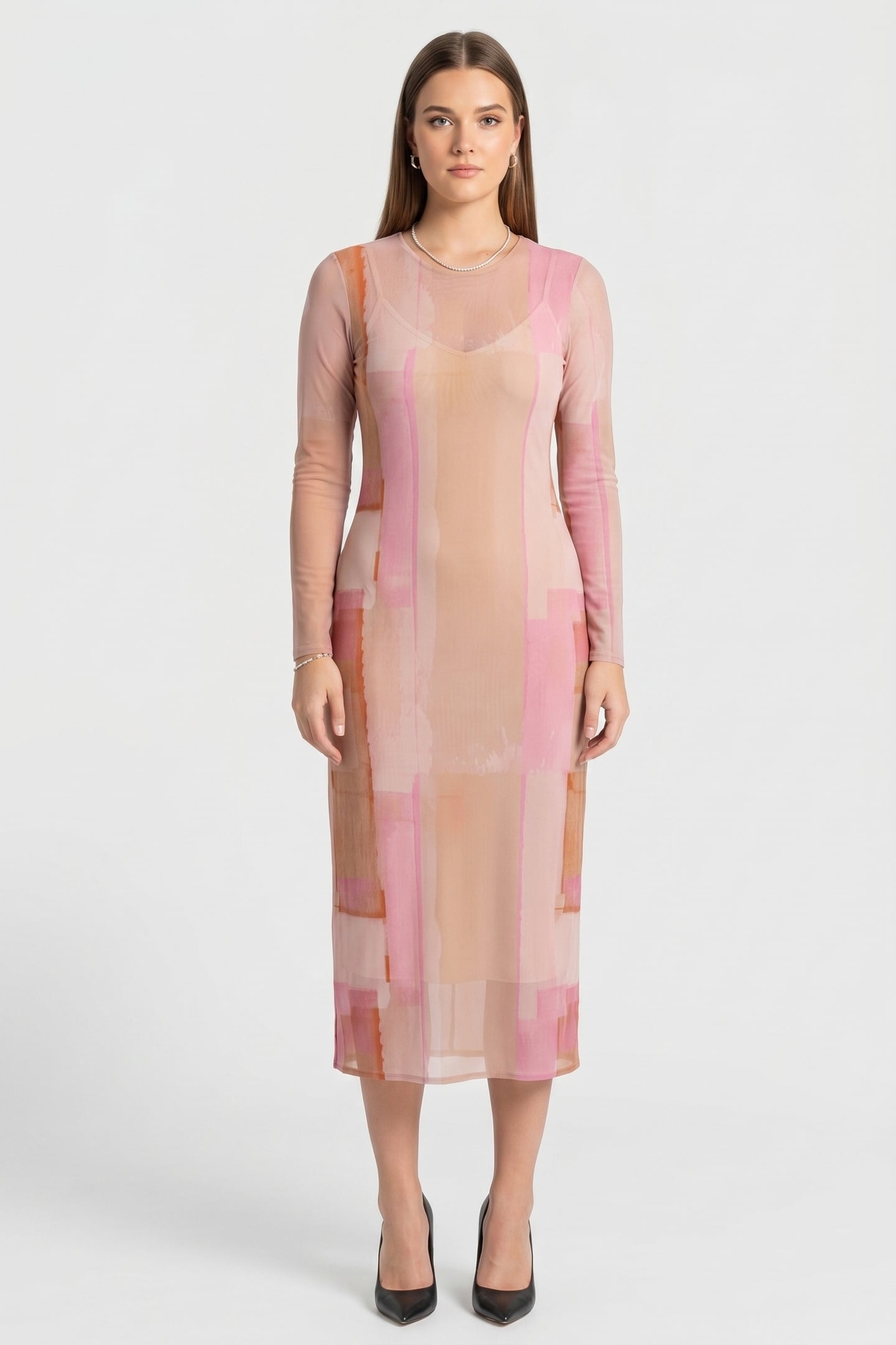 BETH BUSTIER BEIGE 1