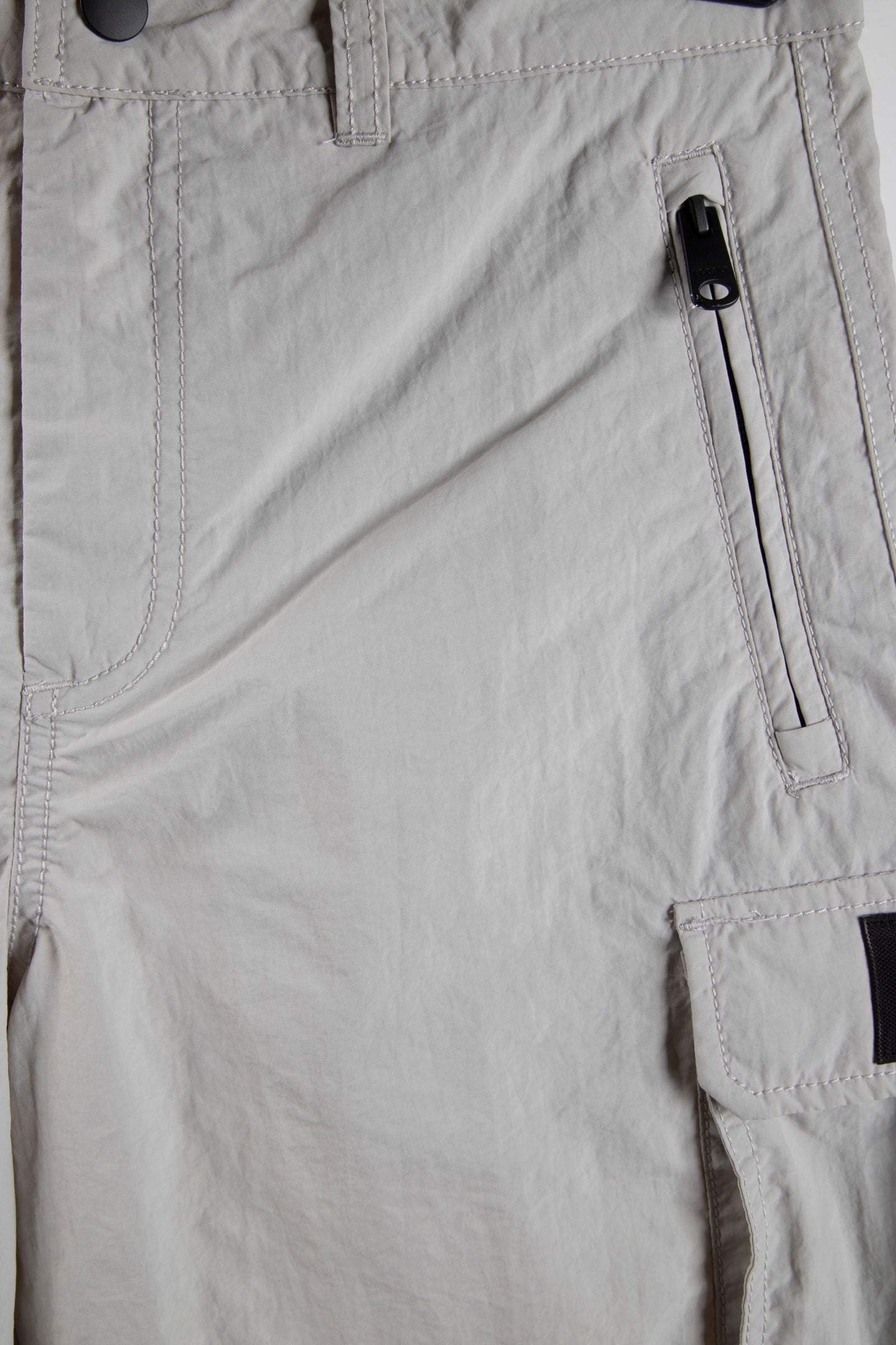 ALISTEALF SHORTS LIGHT GREY 4