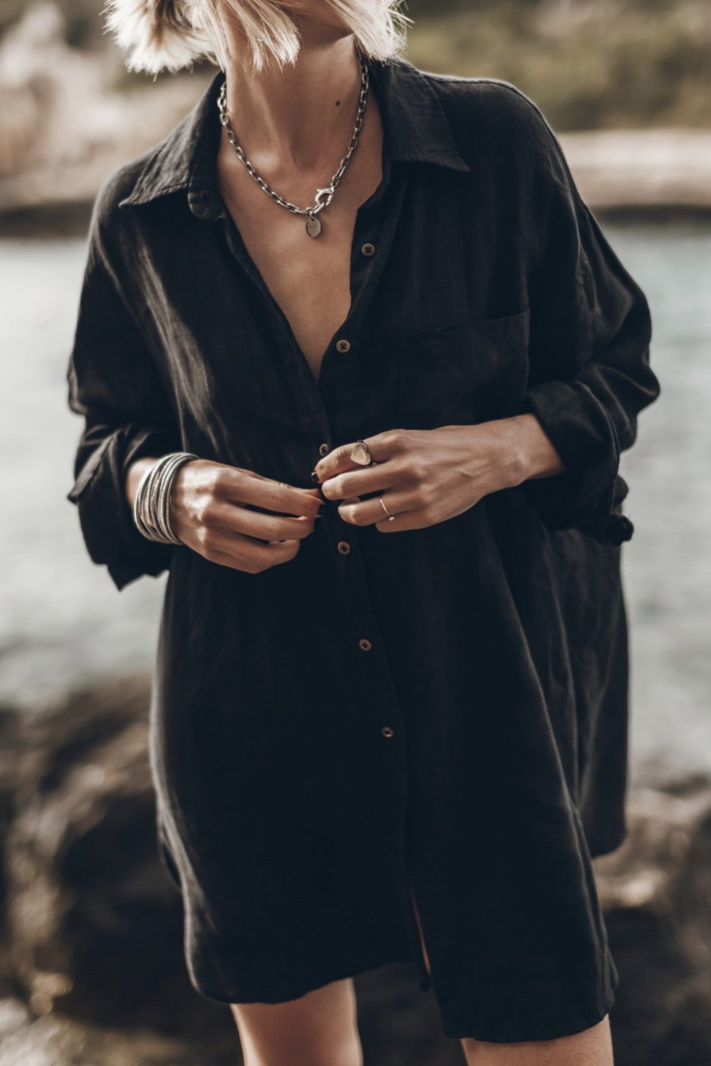 THE BLACK LINEN SHIRT BLACK 1