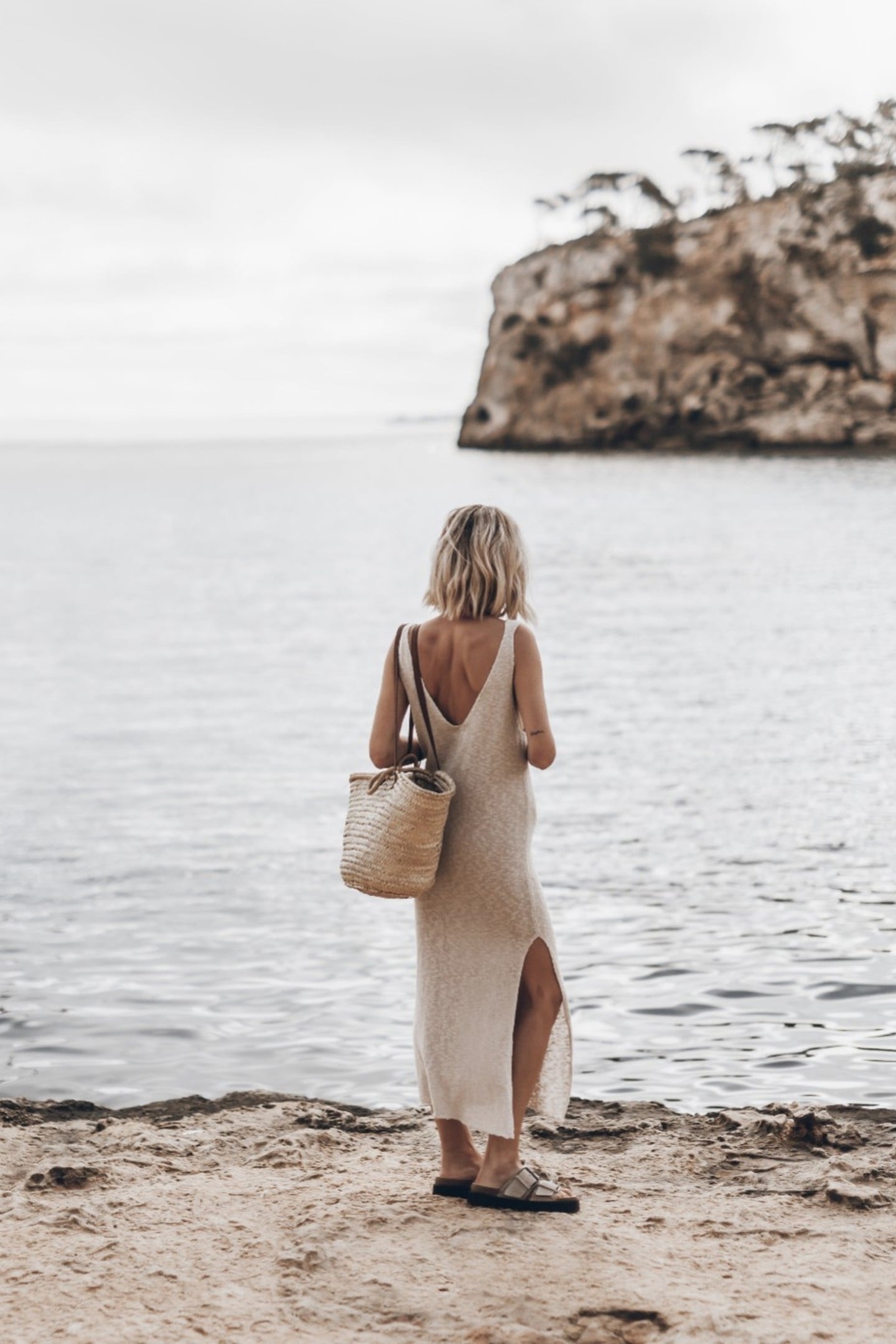 THE LIGHT THIN LONG KNIT DRESS WHITE 2