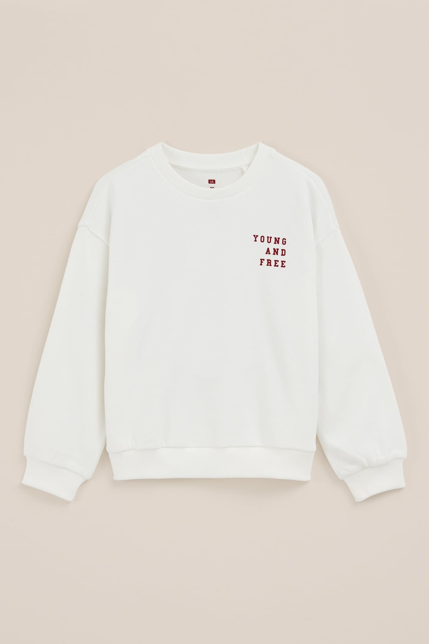 SWEATER WHITE 6