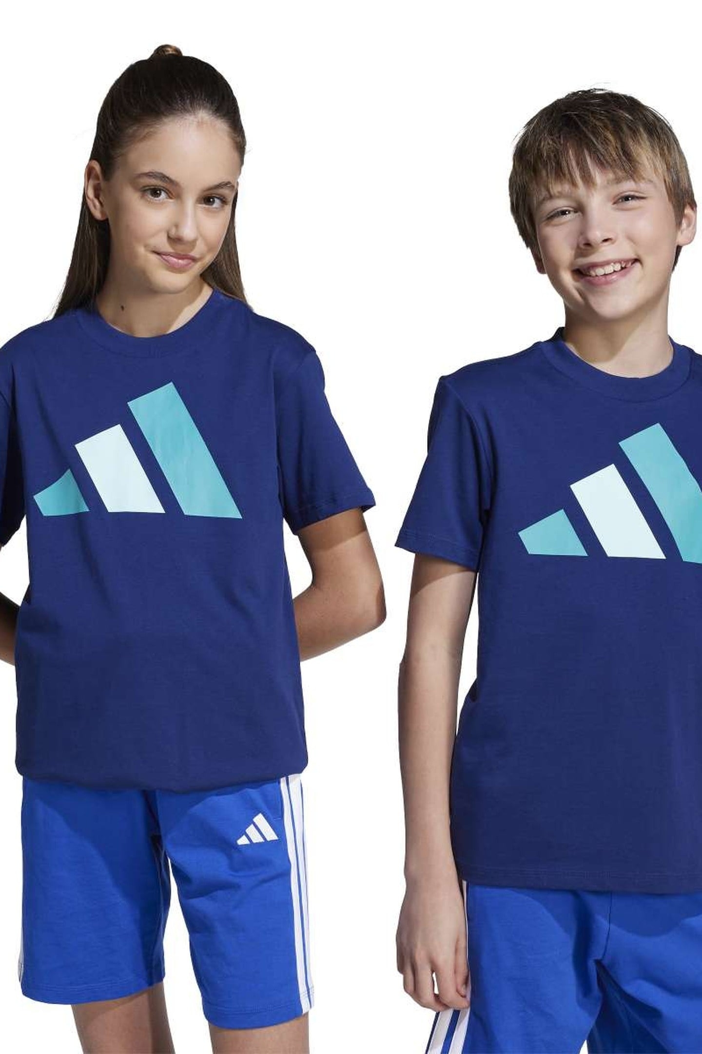 SPORTSWEAR ESSENTIALS T-SHIRT KIDS 1
