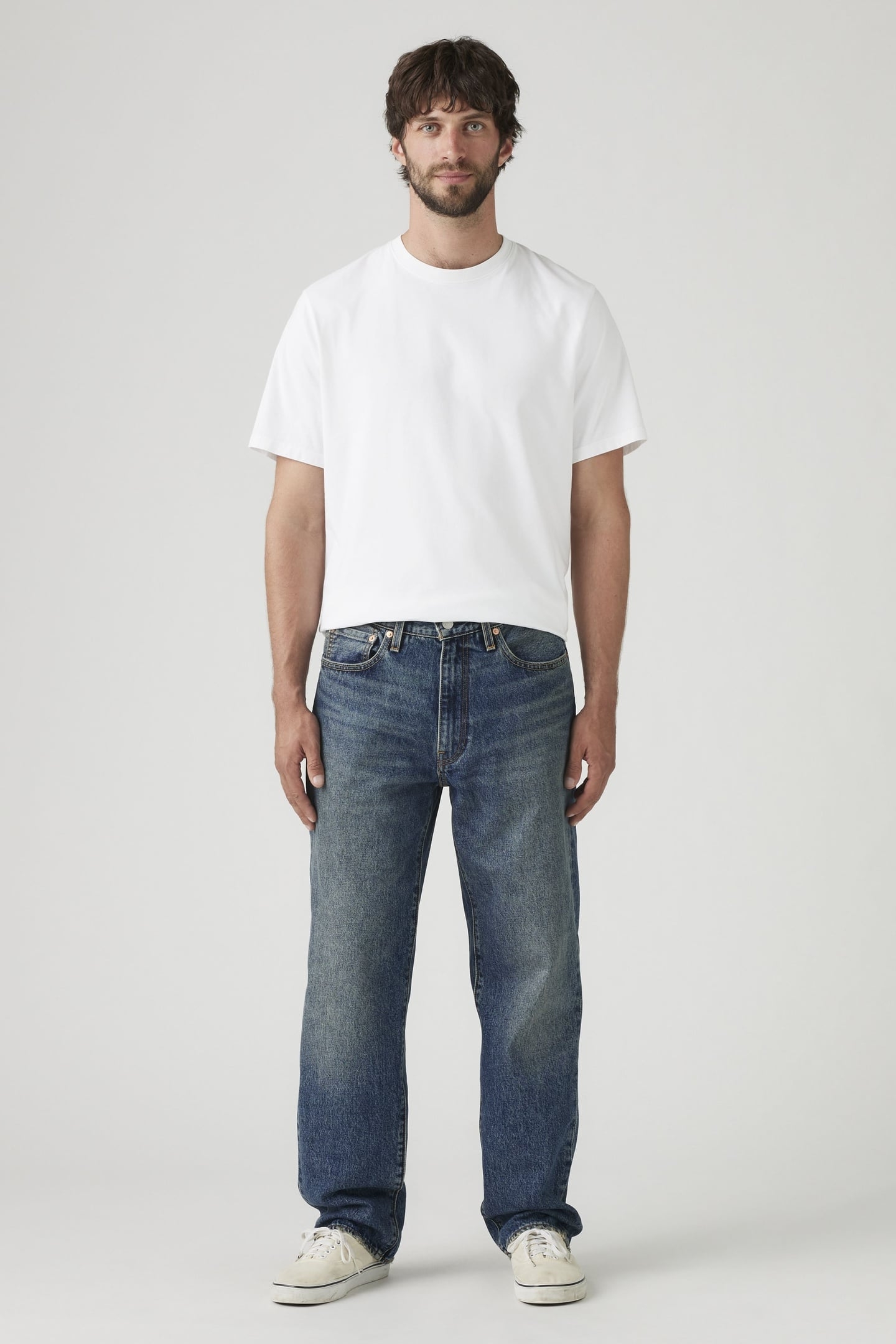 568™ LOOSE STRAIGHT JEANS 3