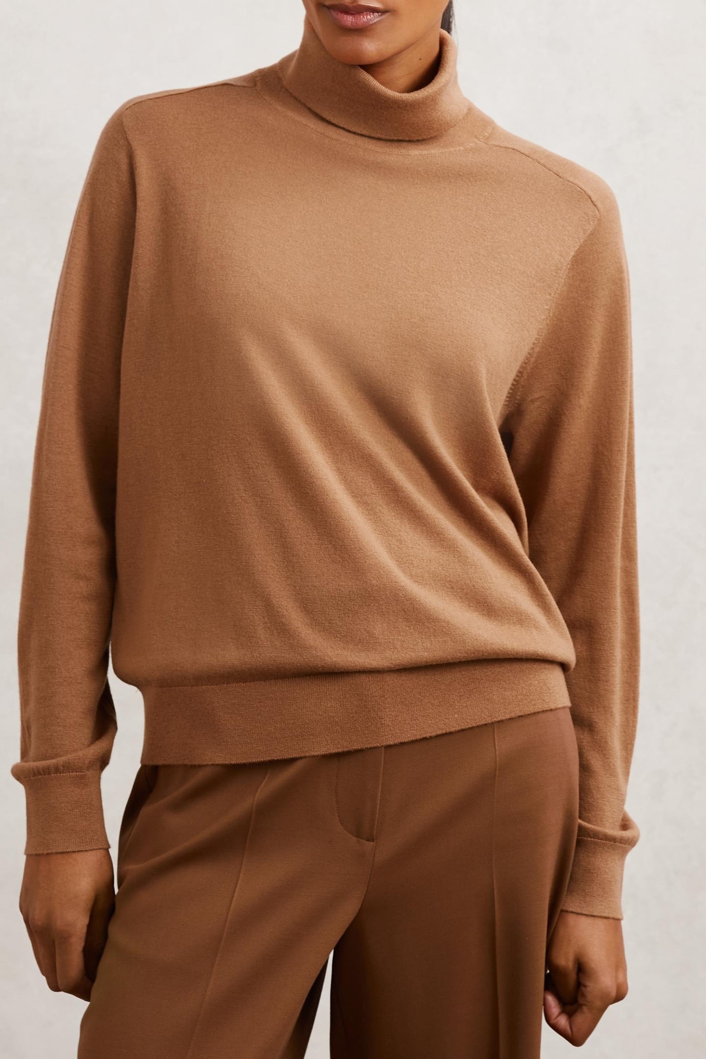 ROLL NECK JUMPER CAMEL 1