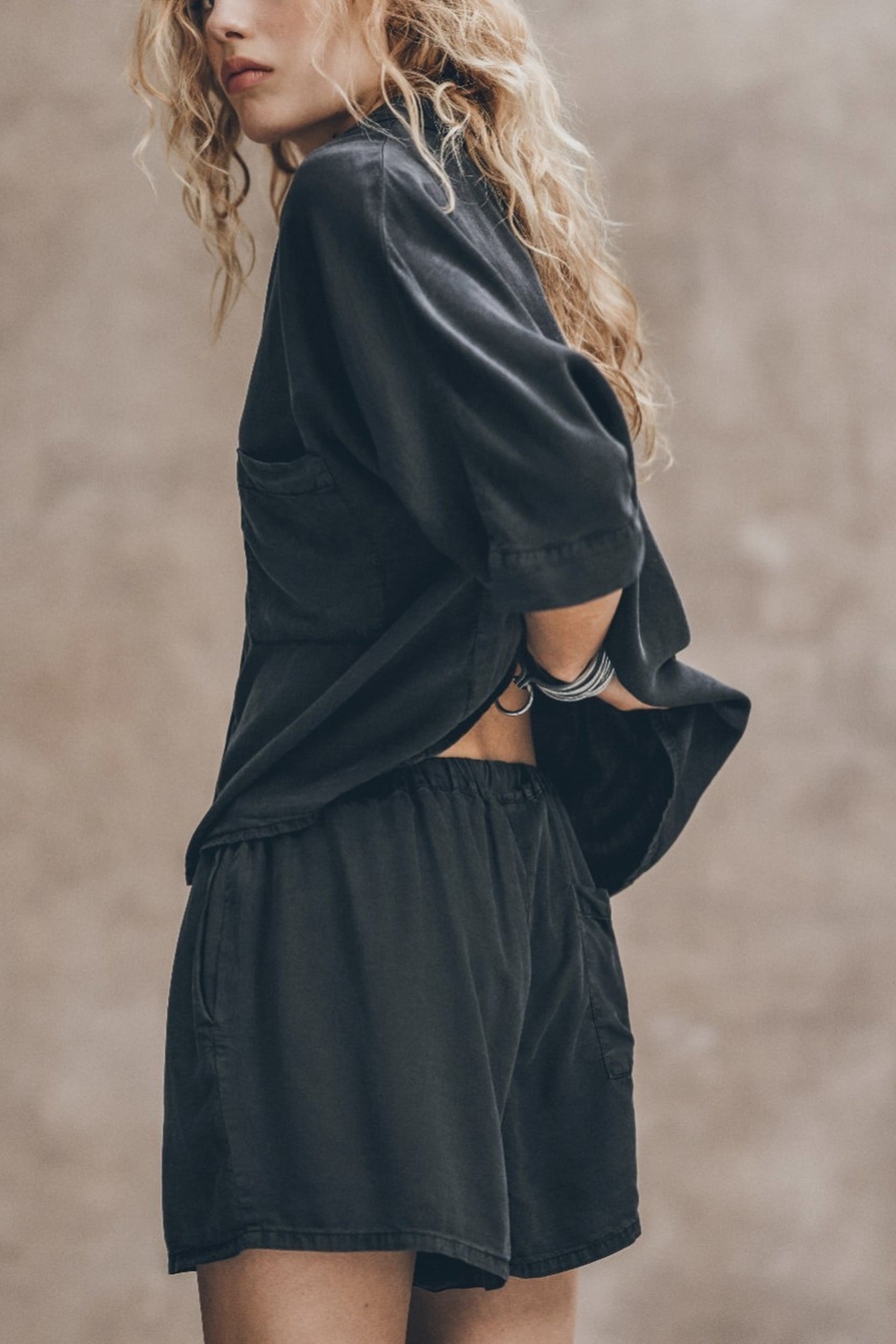 THE DARK CO-ORD SHORTS BLACK 3