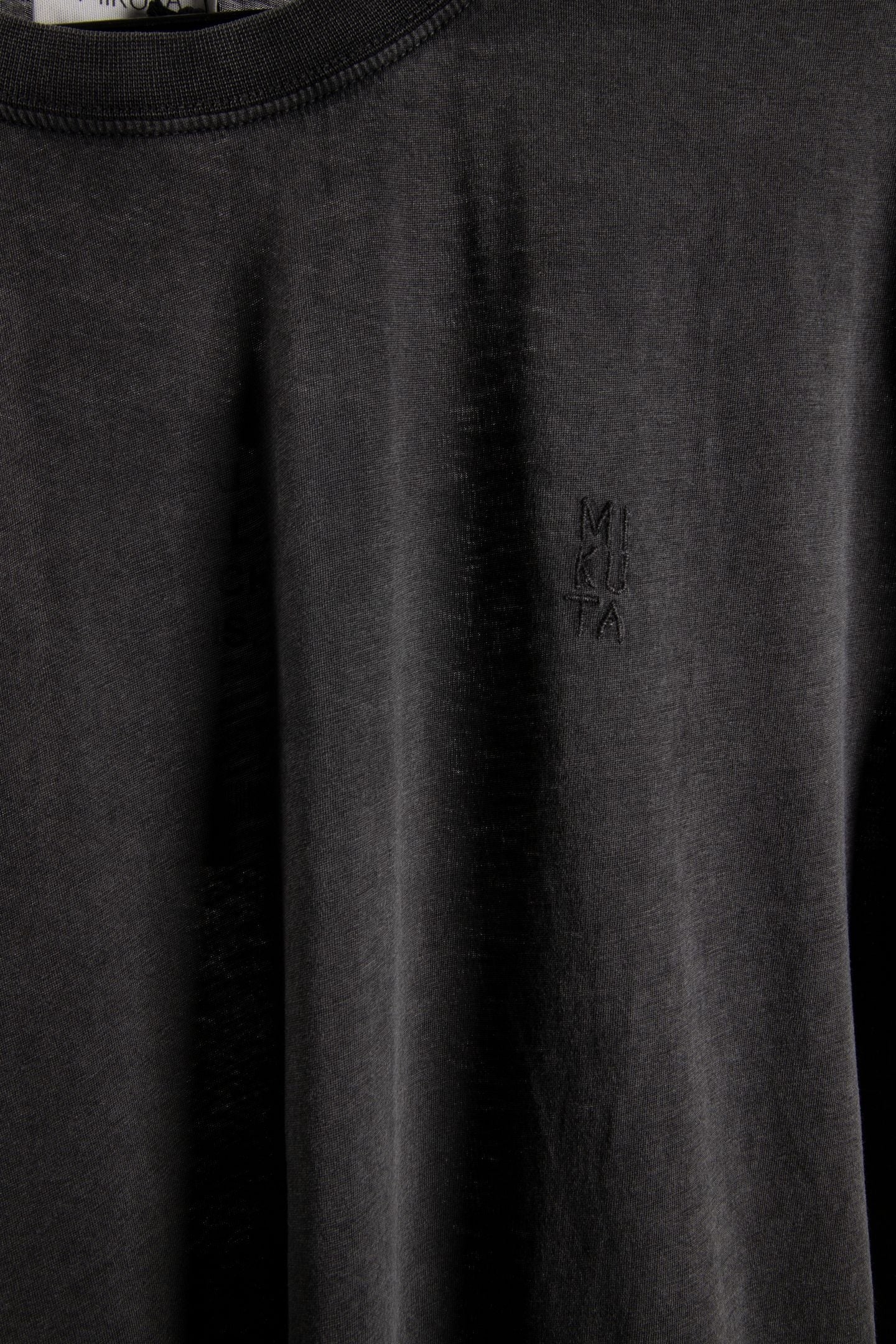 THE DARK ULTRA FADED STANDARD LOGO T-SHIRT BLACK 5