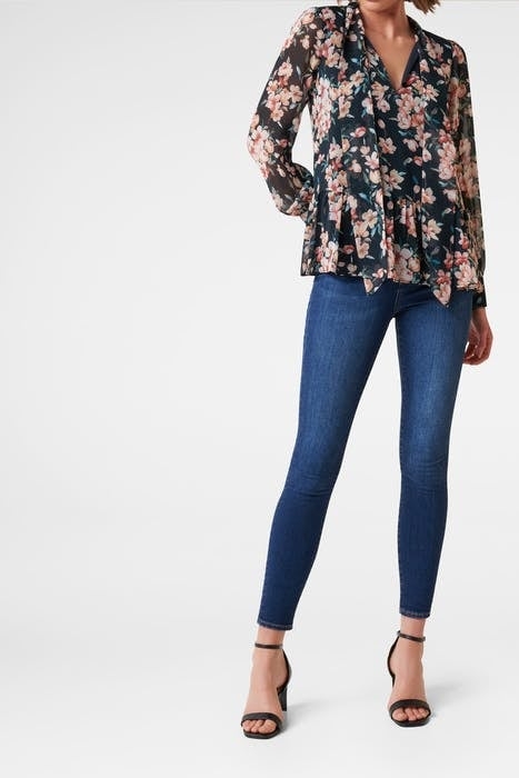 ELENA TIE NECK TOP FLOATING BLOSSOM 4