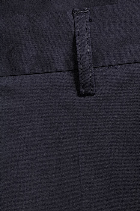 M. LIAM SHARP CHINO NAVY 6